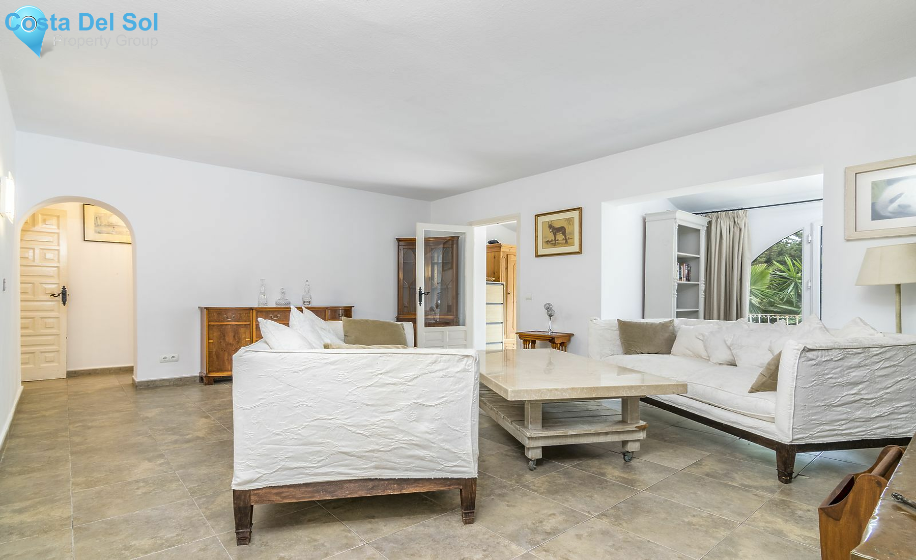 Detached Villa in Estepona-1136155