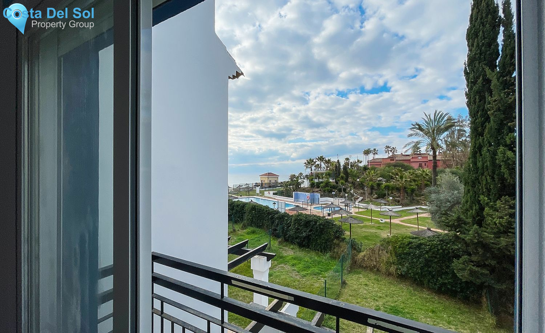 Detached Villa in Estepona-1184884