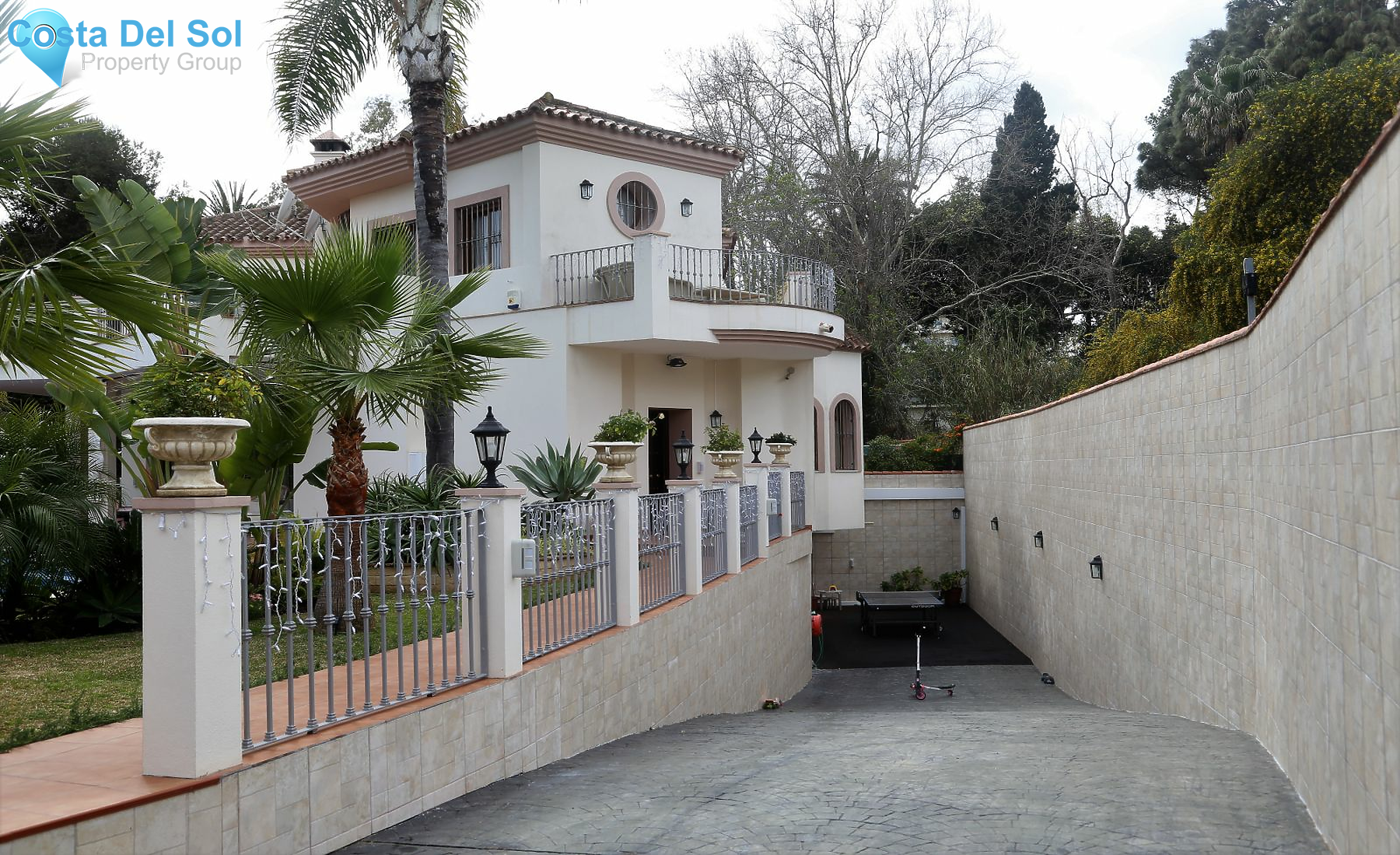 Detached Villa in Estepona-1187789