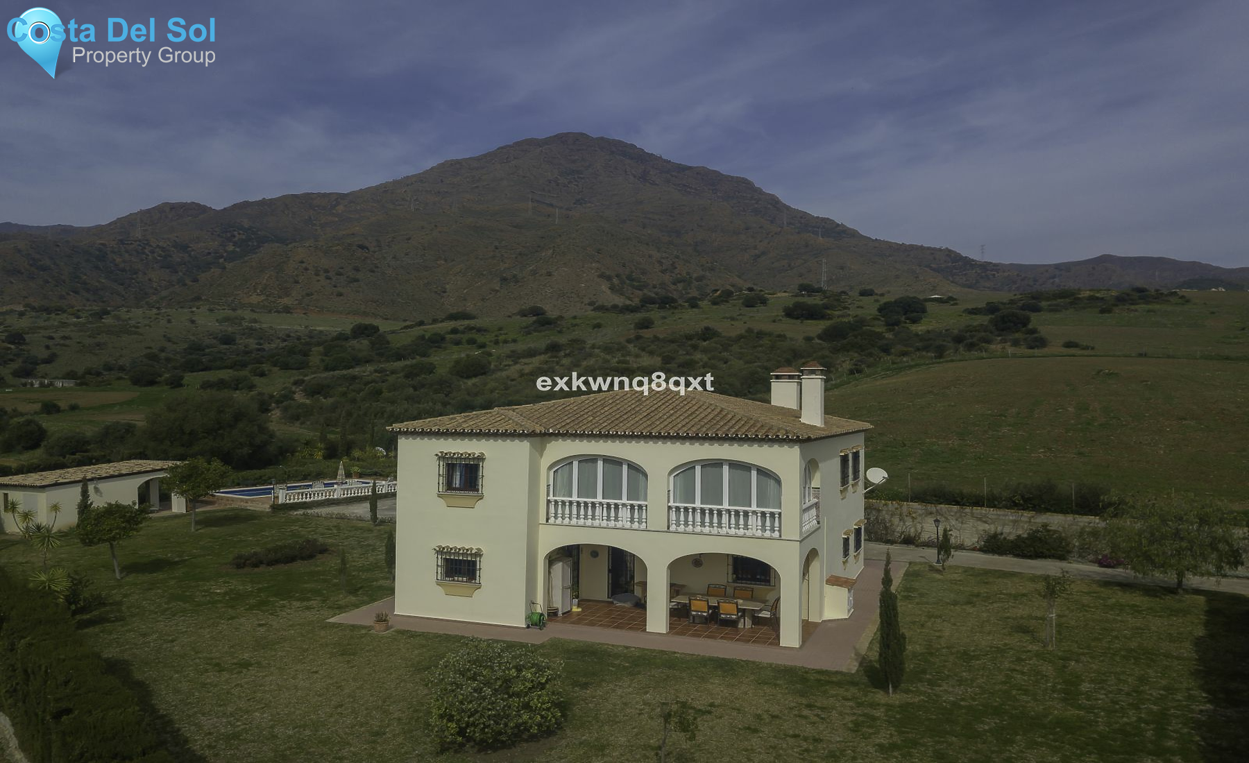 Detached Villa in Estepona-1190679