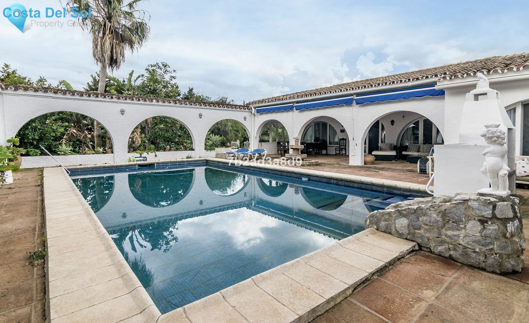 Detached Villa in Estepona