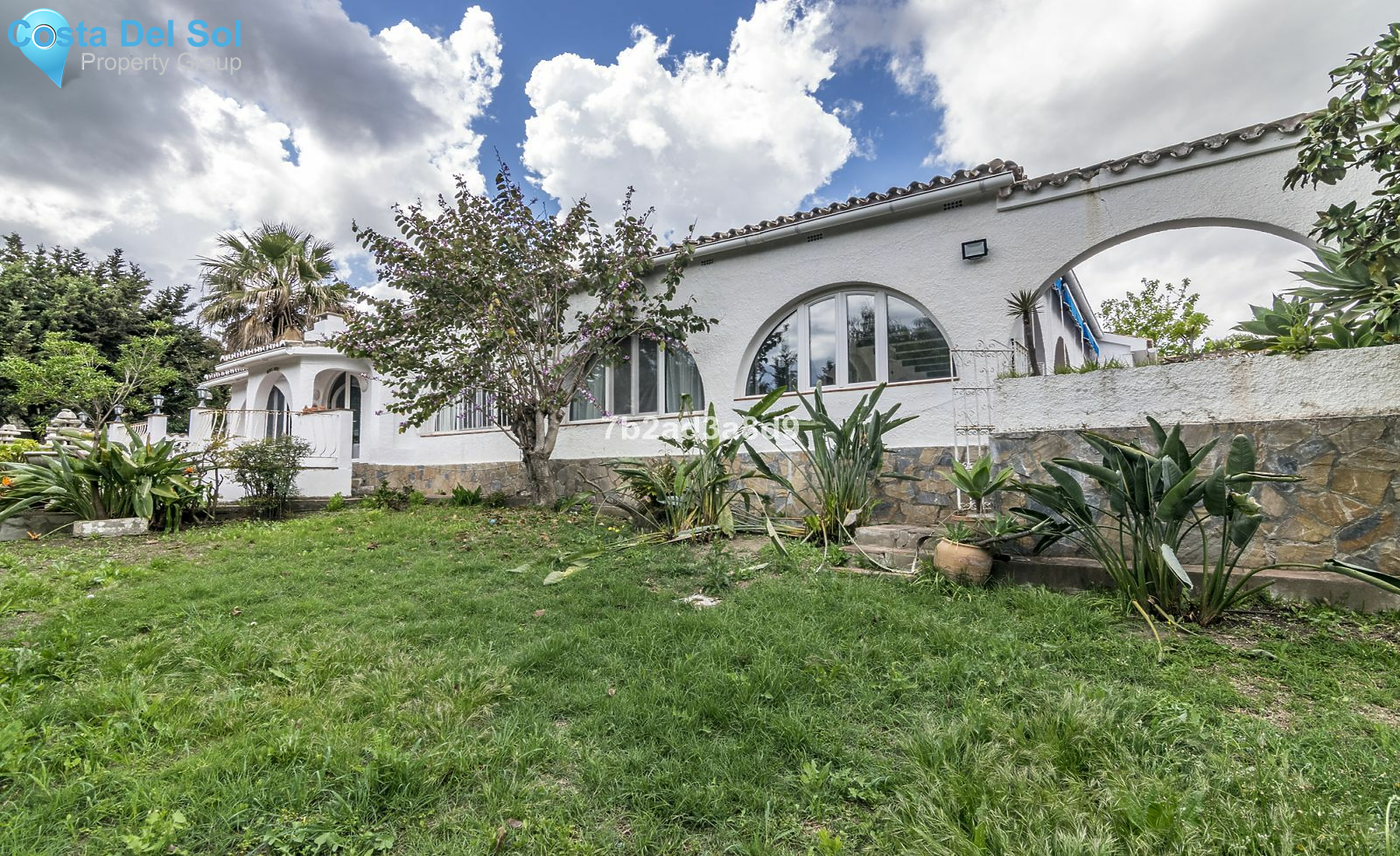 Detached Villa in Estepona-1199120