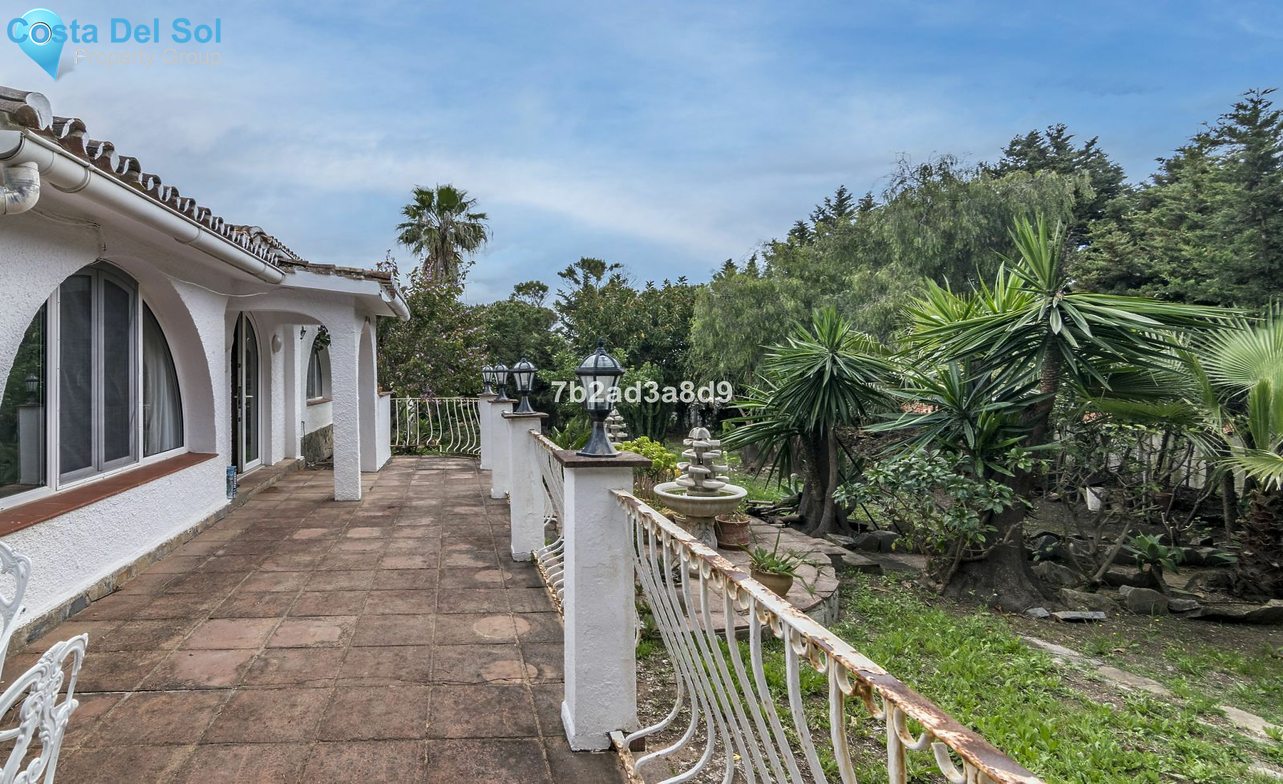 Detached Villa in Estepona-1199121