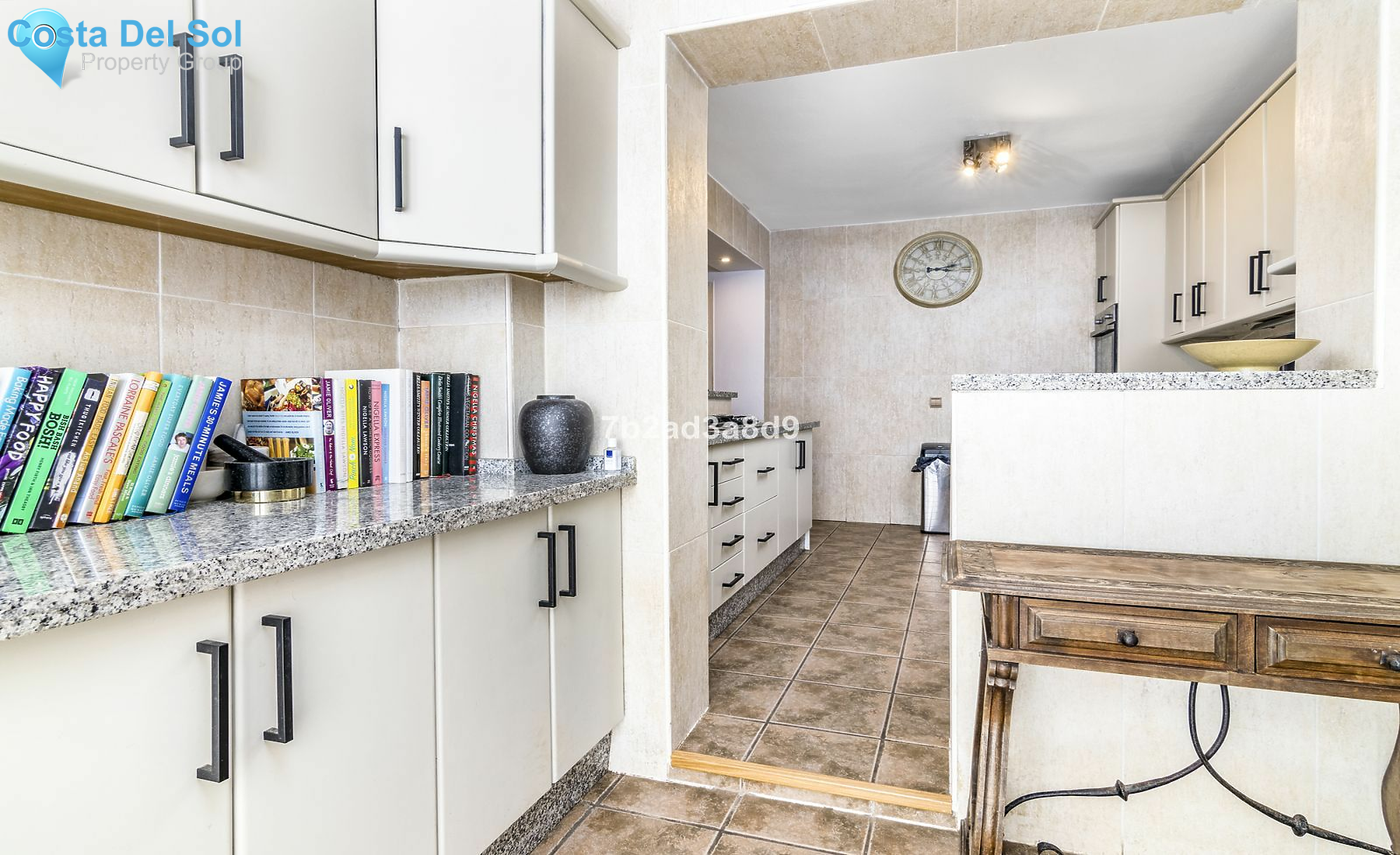 Detached Villa in Estepona-1199125
