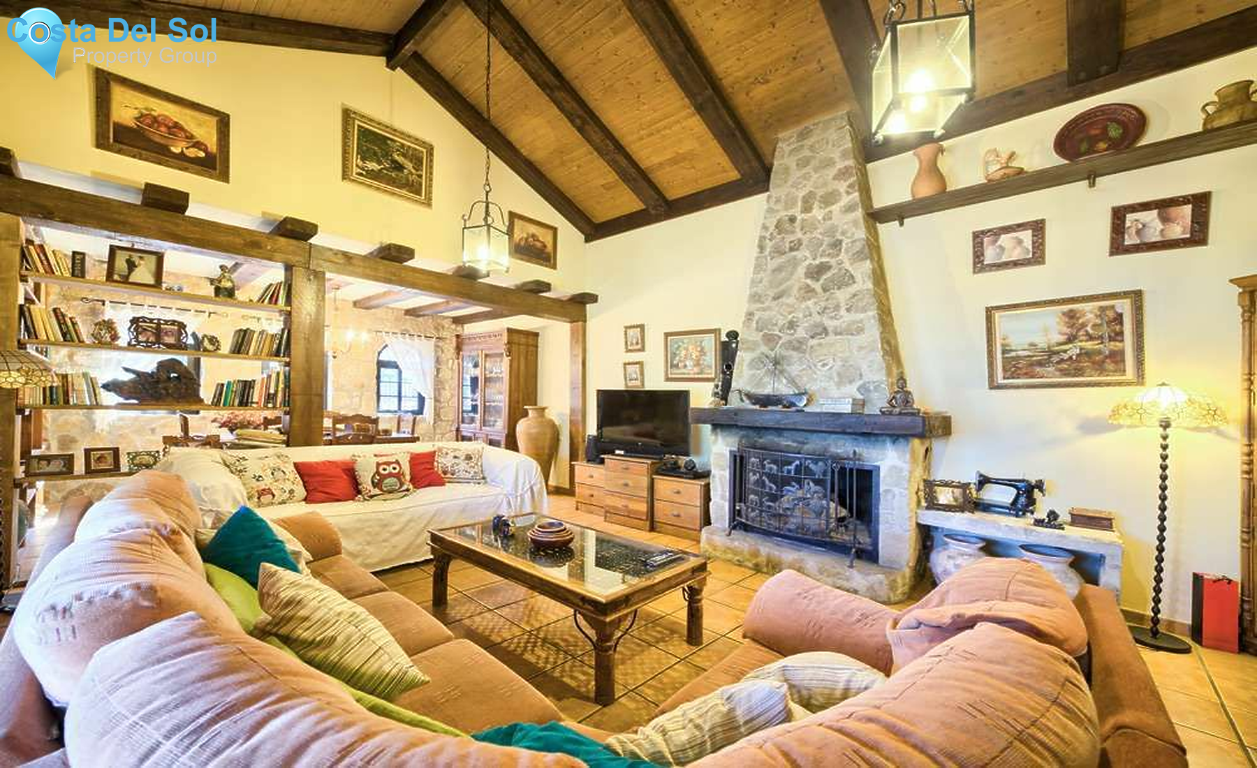 Detached Villa in Estepona-1211974