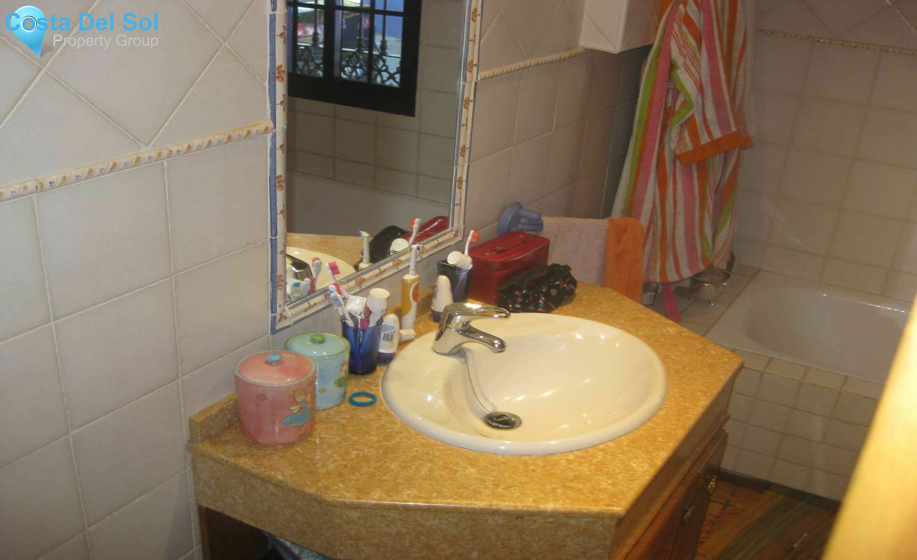 Detached Villa in Estepona-1211988