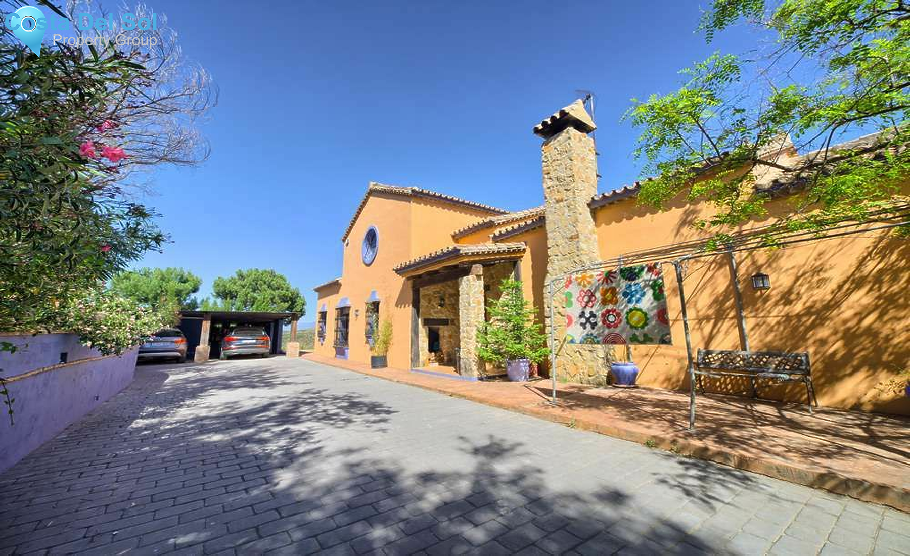 Detached Villa in Estepona-1211975