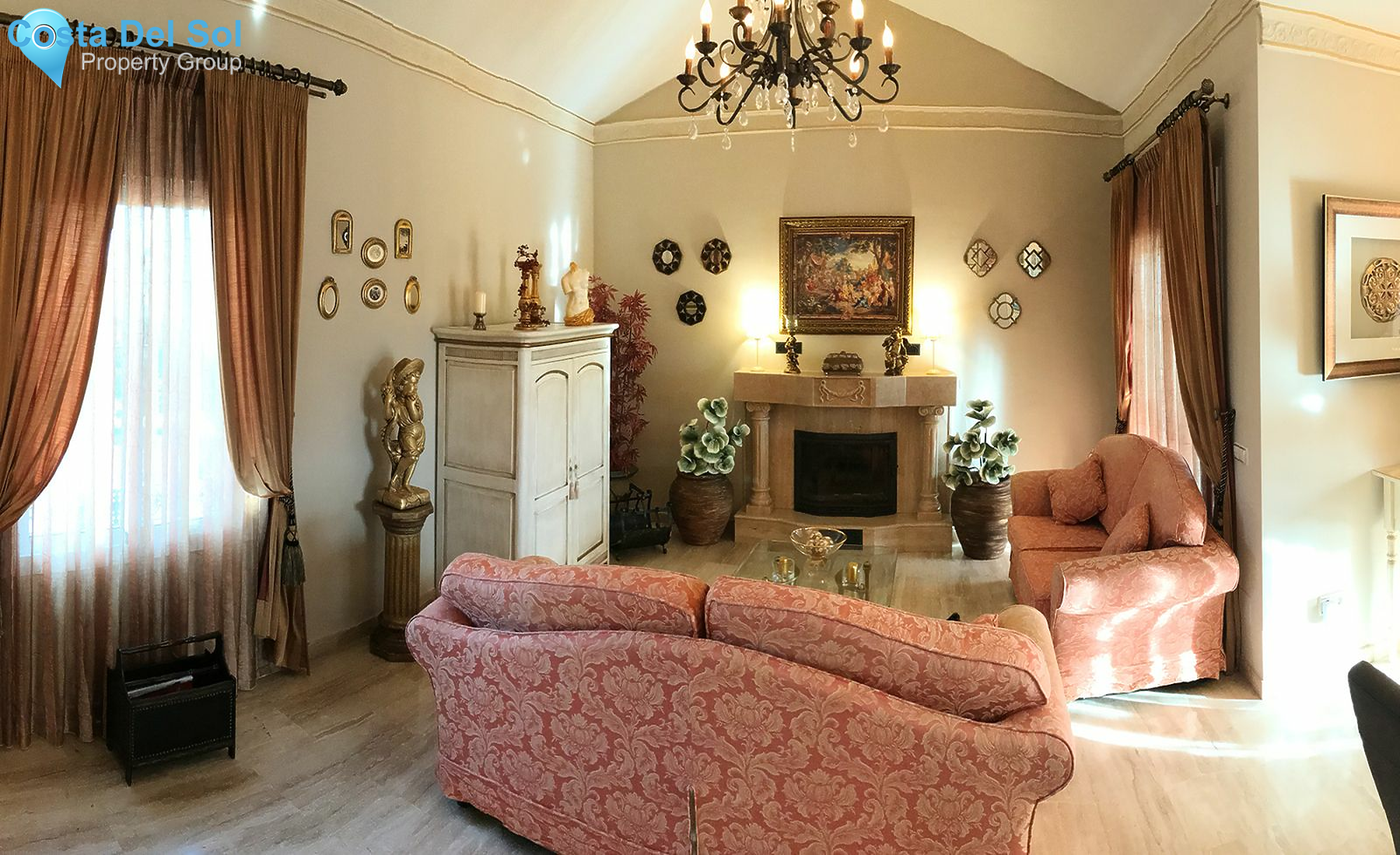 Detached Villa in Estepona-1231346