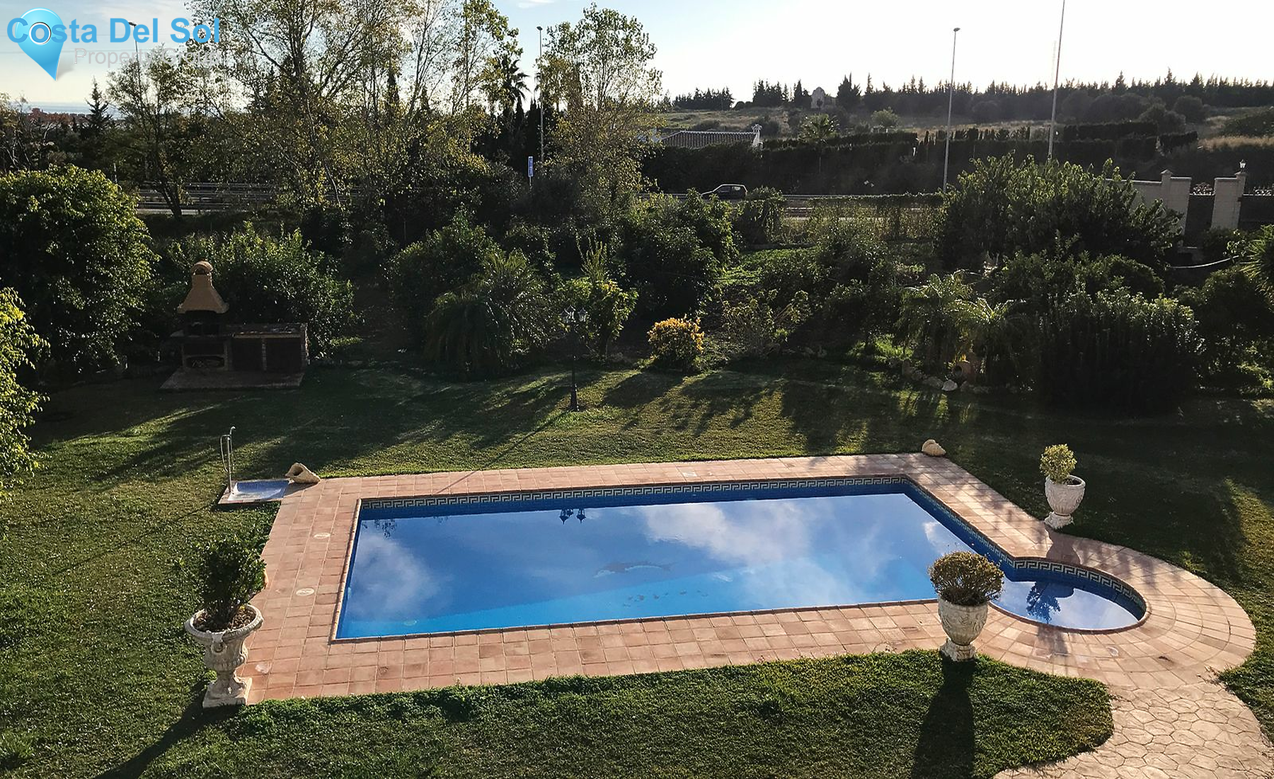 Detached Villa in Estepona-1231339