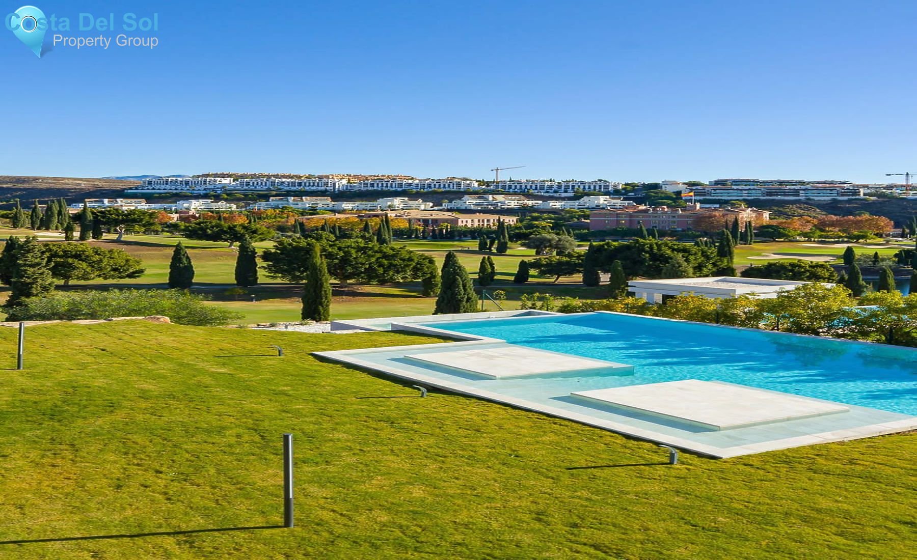 Detached Villa in Estepona-1400034