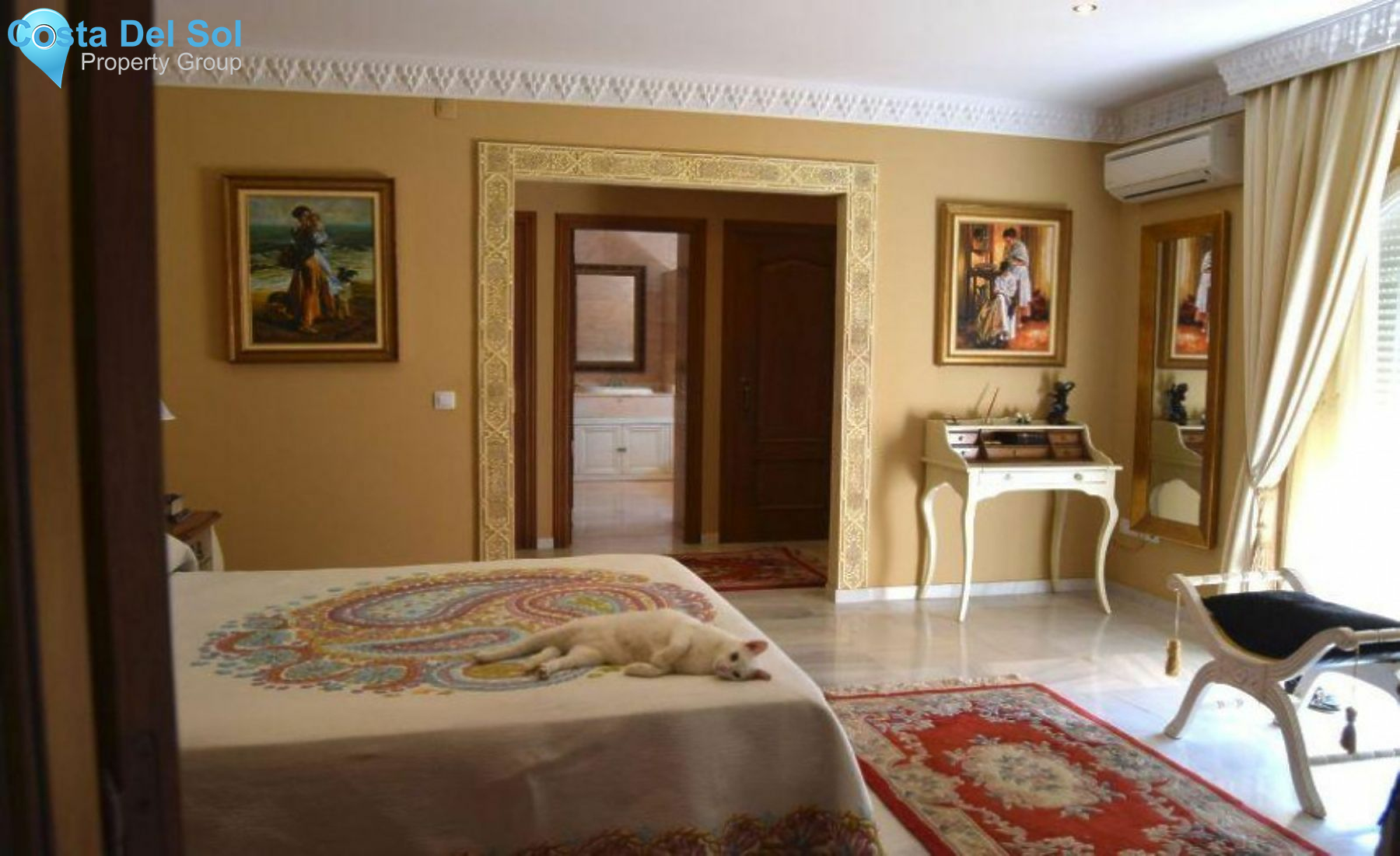 Detached Villa in Estepona-1421280