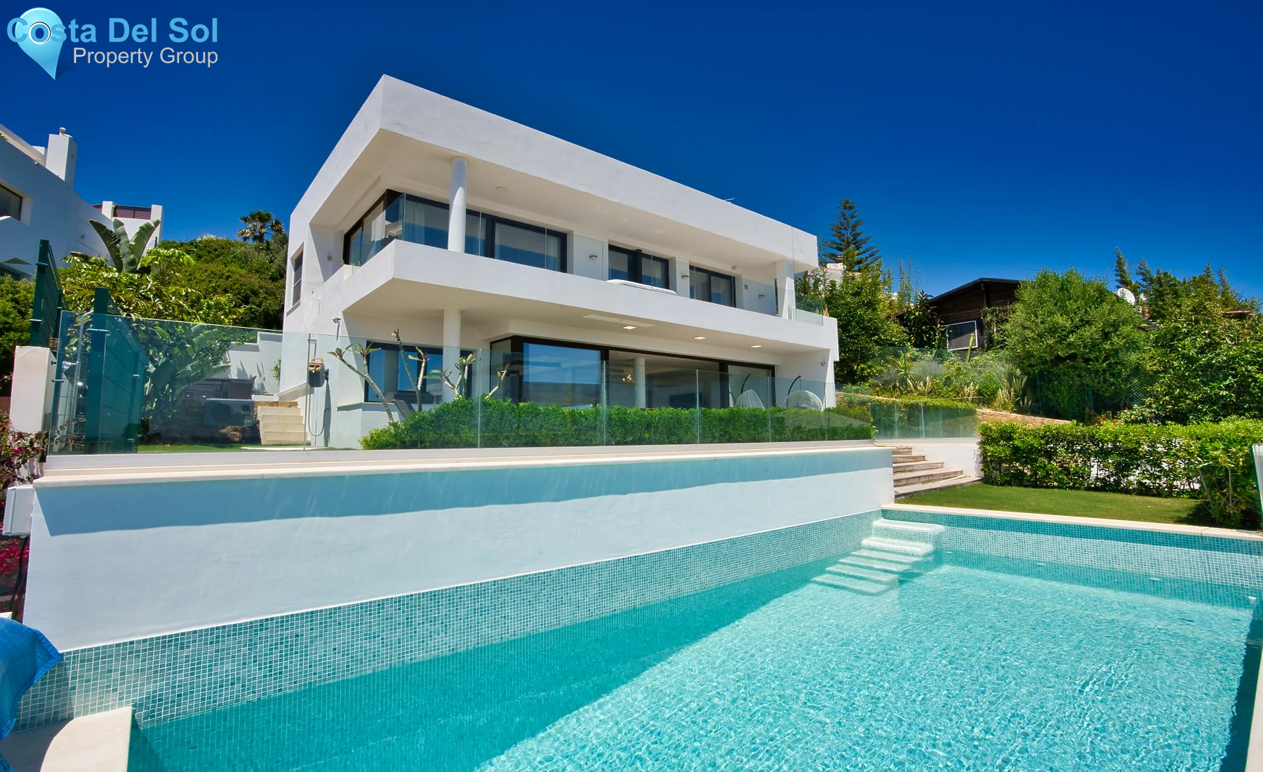 Detached Villa in Estepona