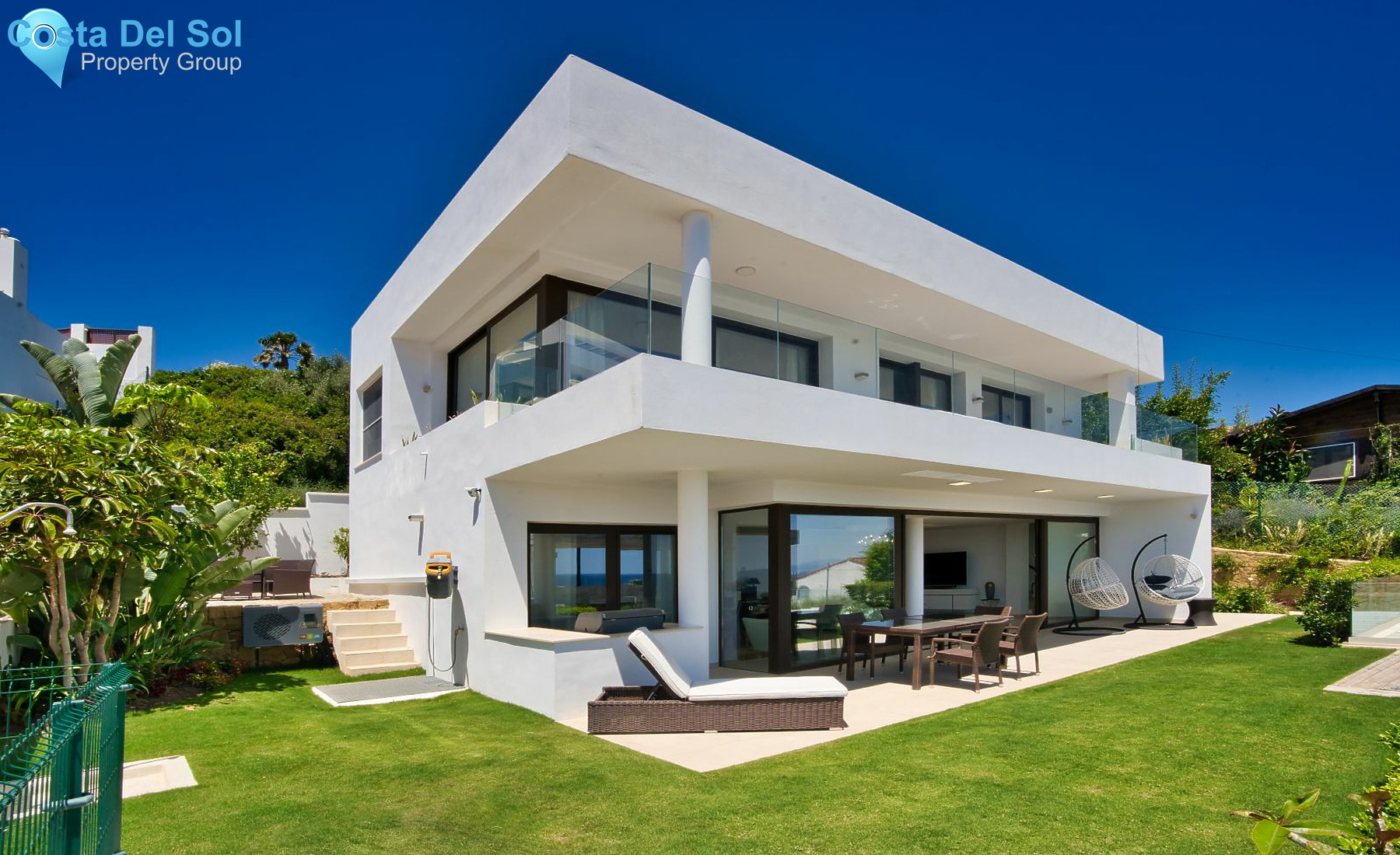 Detached Villa in Estepona-1423824