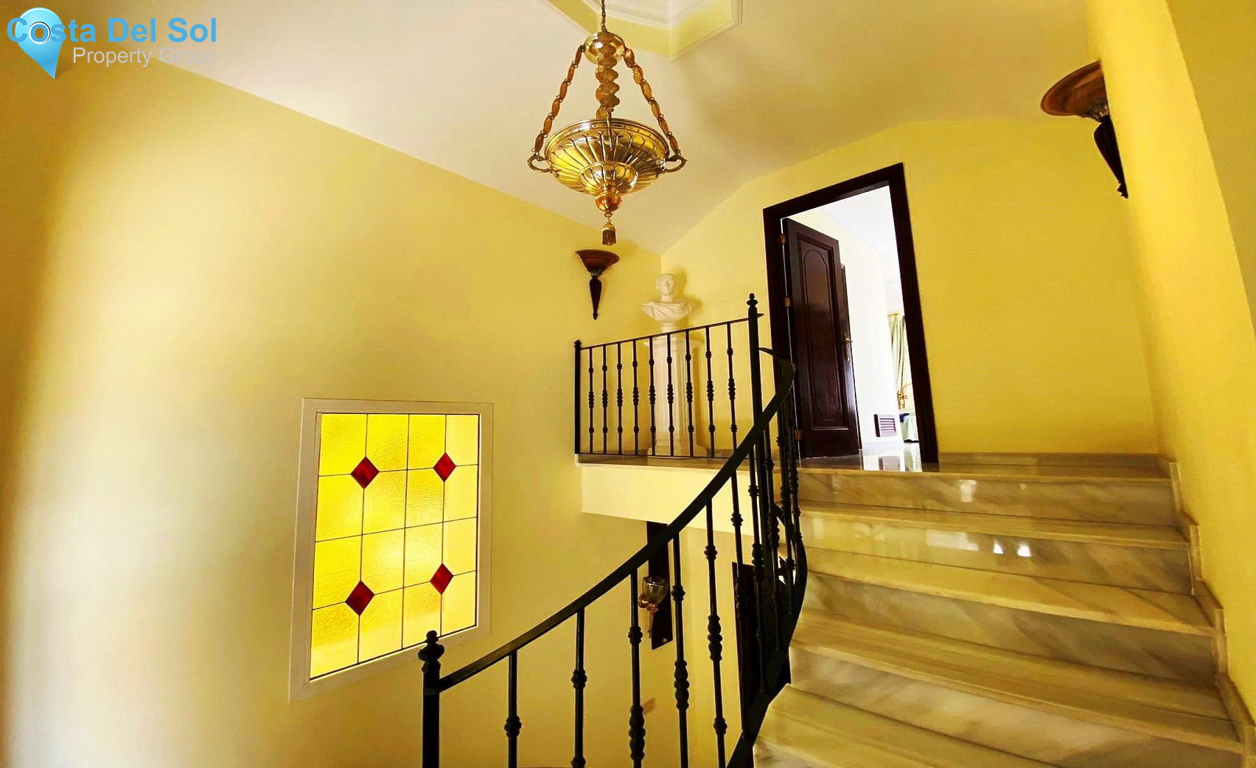 Detached Villa in Estepona-1425857
