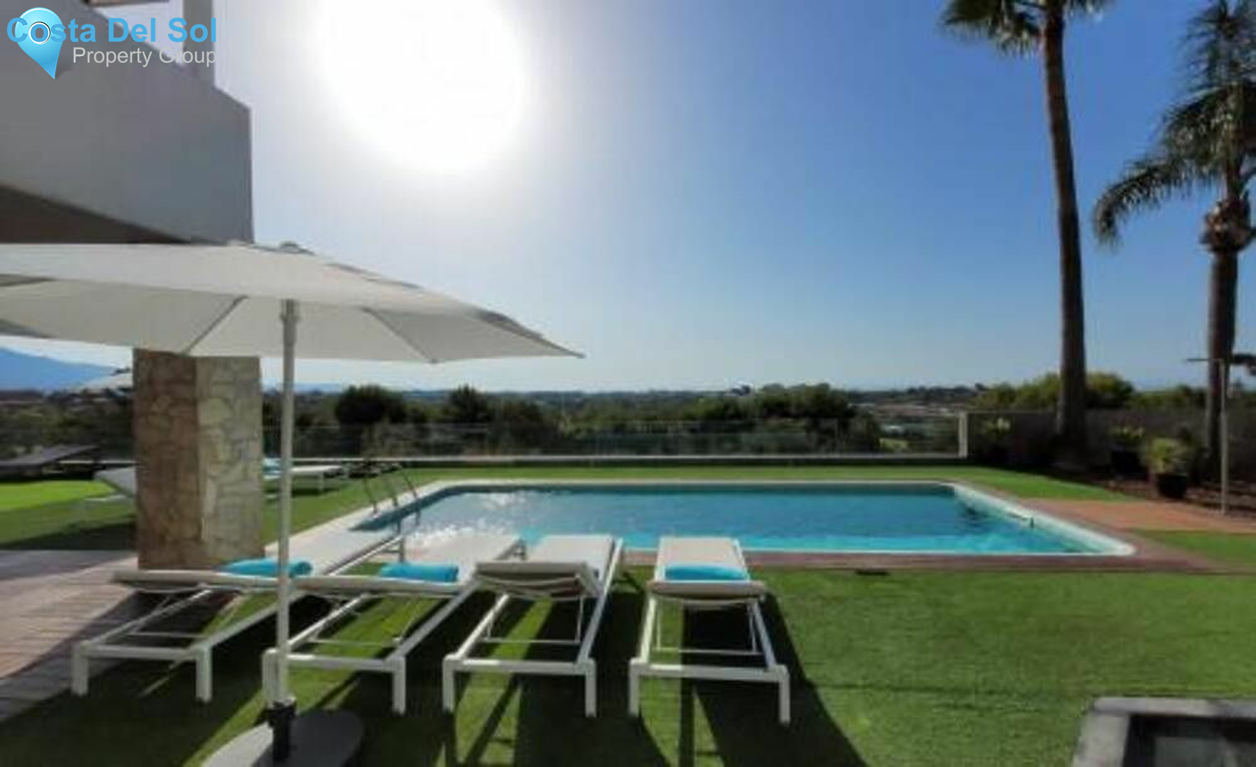 Detached Villa in Estepona-1427638