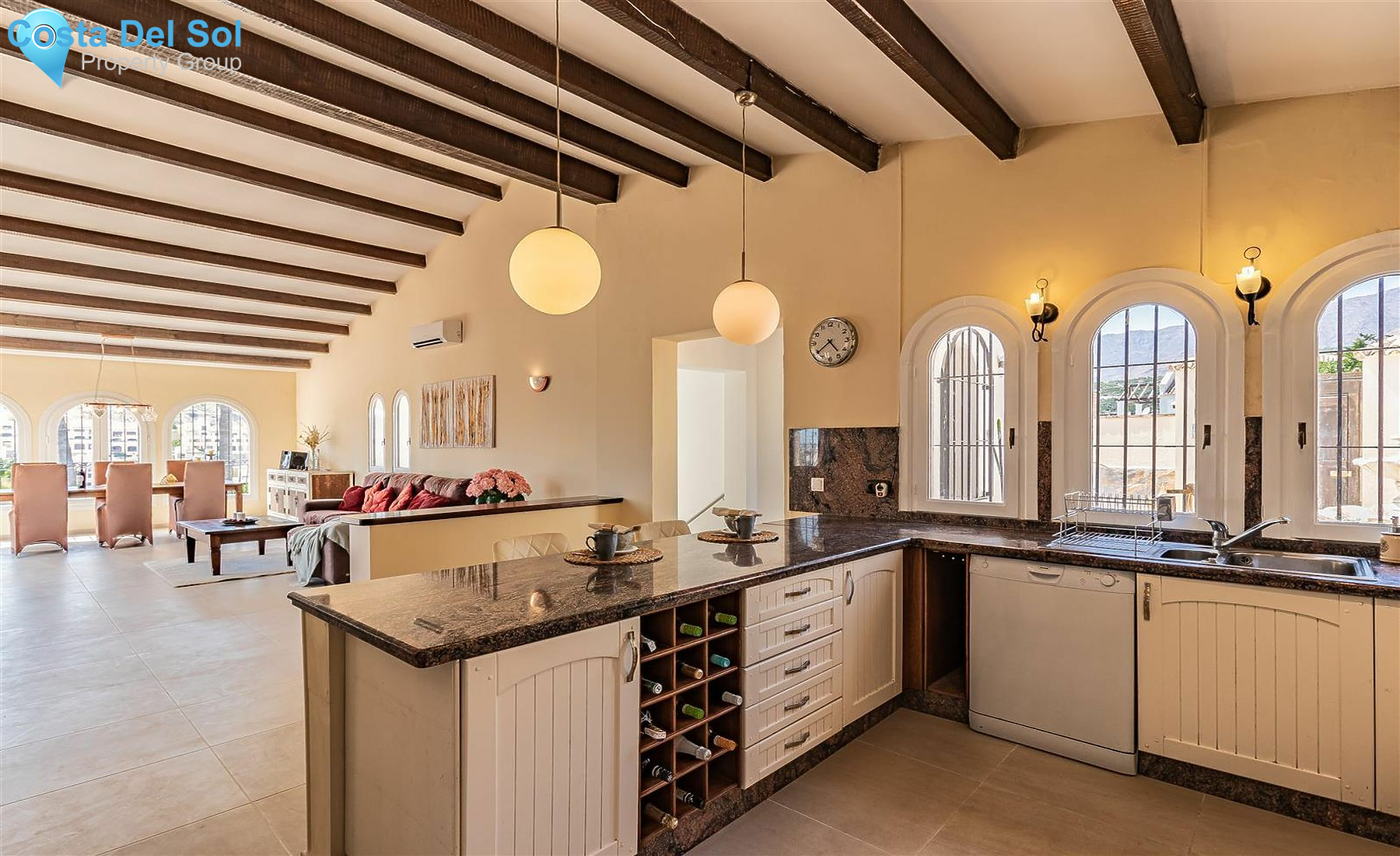 Detached Villa in Estepona-1428220