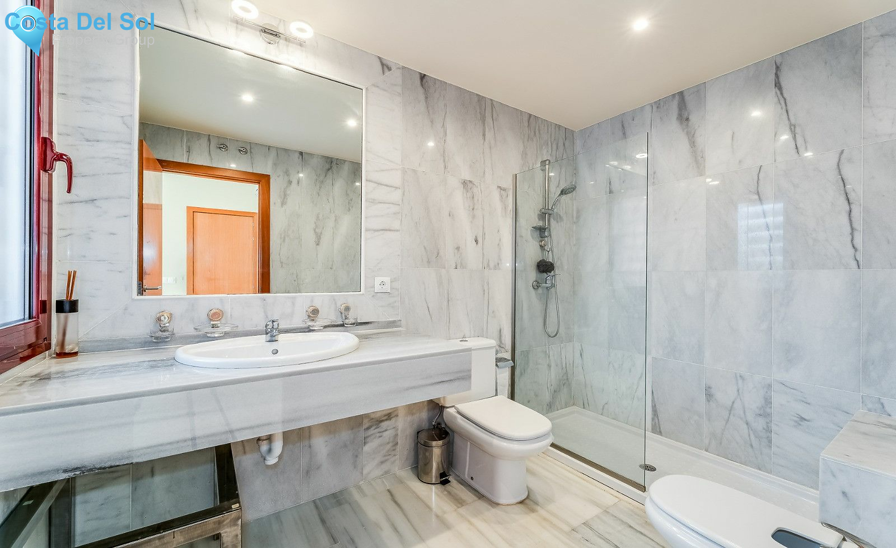 Detached Villa in Estepona-1445104