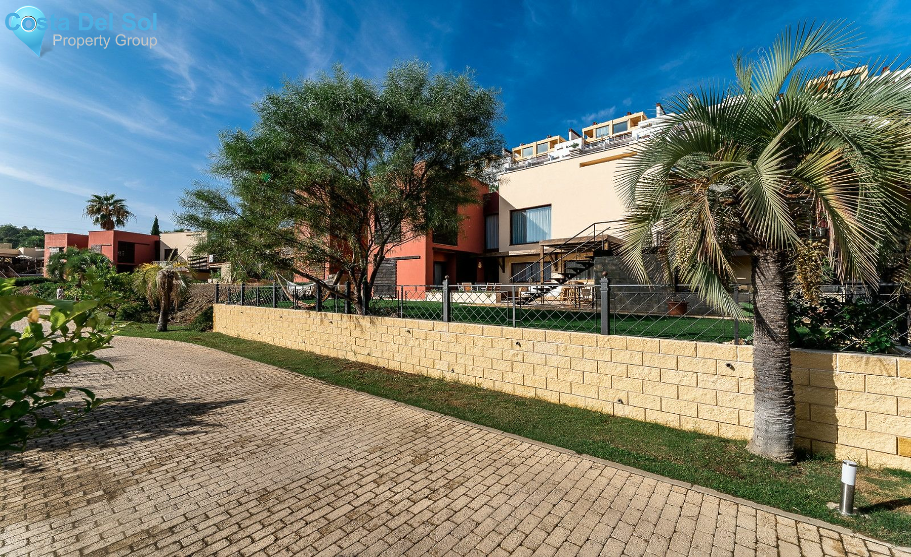 Detached Villa in Estepona-1445105