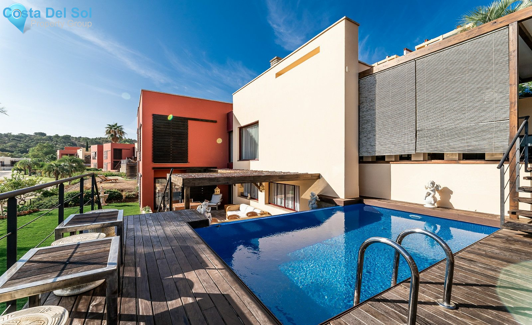 Detached Villa in Estepona-1445096