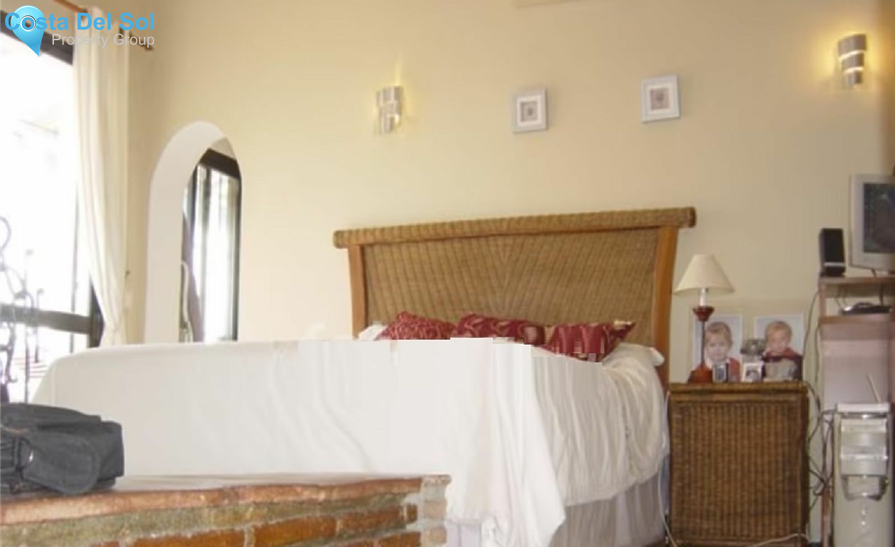 Detached Villa in Estepona-1445211