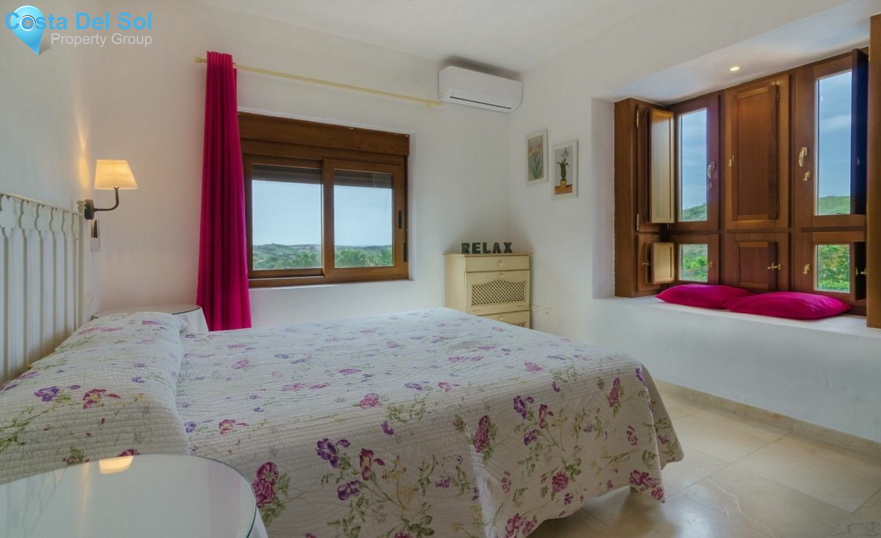Detached Villa in Estepona-1450508