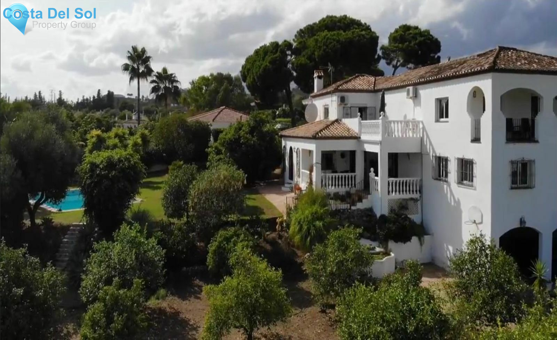 Detached Villa in Estepona