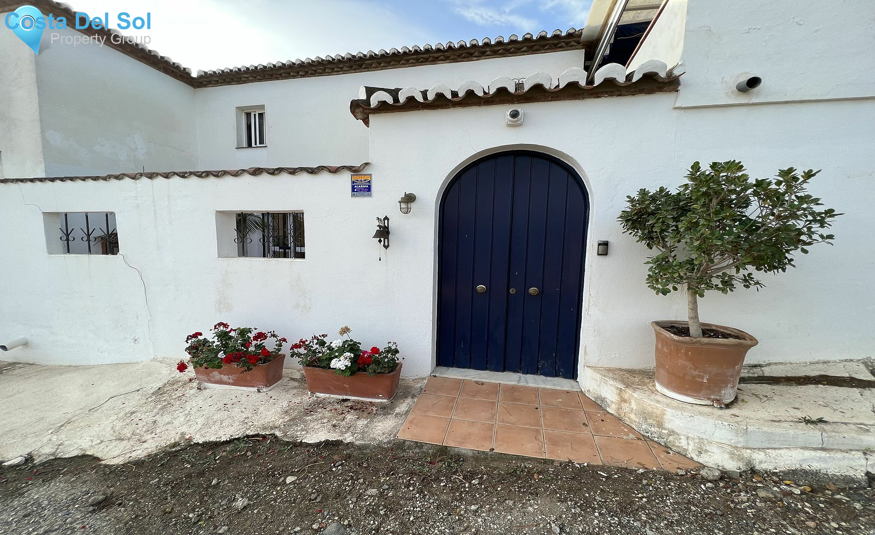 Detached Villa in Estepona-1467124