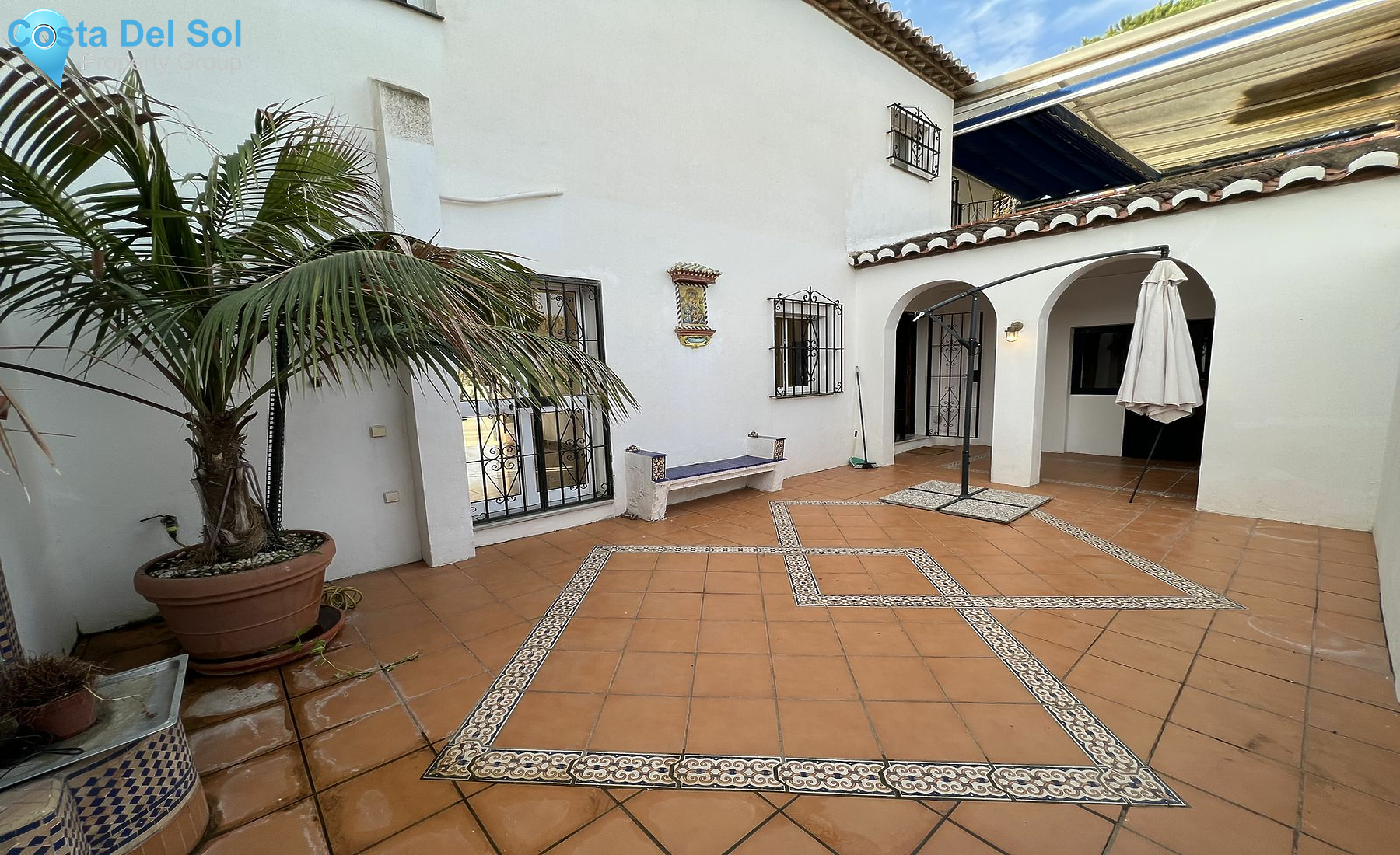 Detached Villa in Estepona-1467126