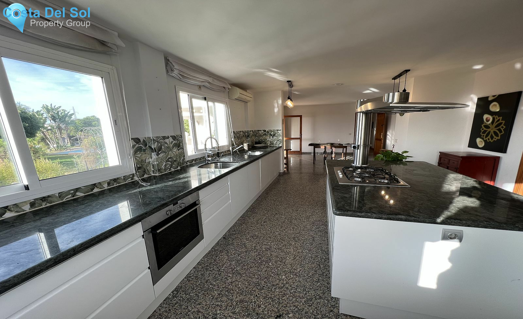Detached Villa in Estepona-1467134