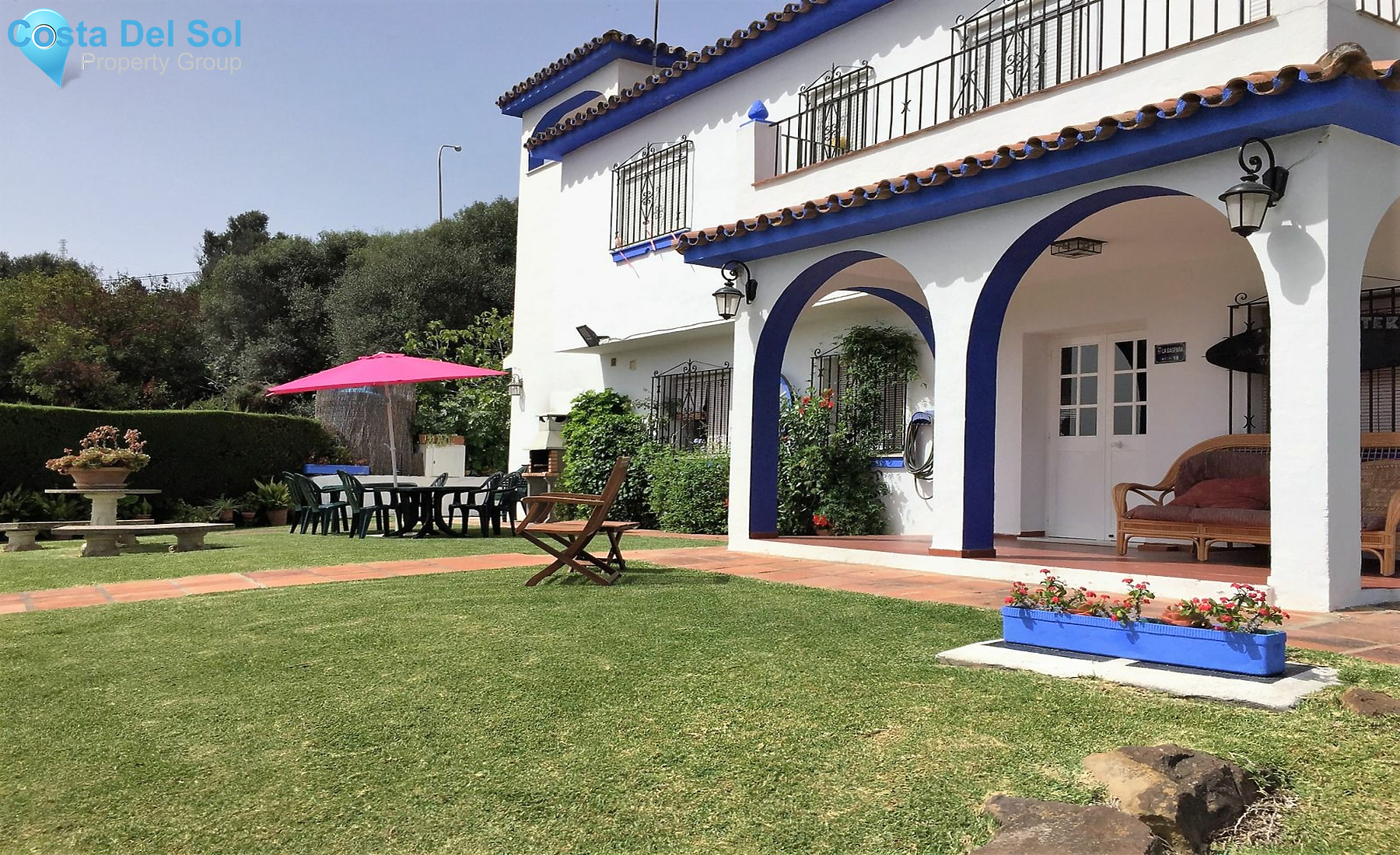 Detached Villa in Estepona-1488074