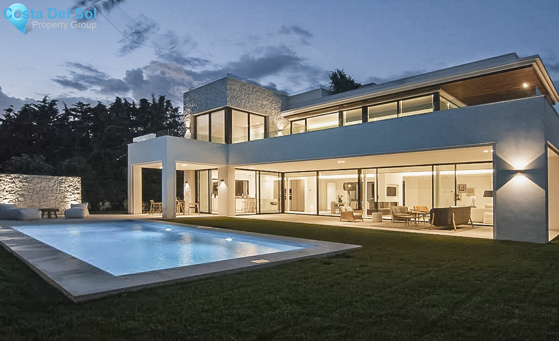 Detached Villa in Estepona