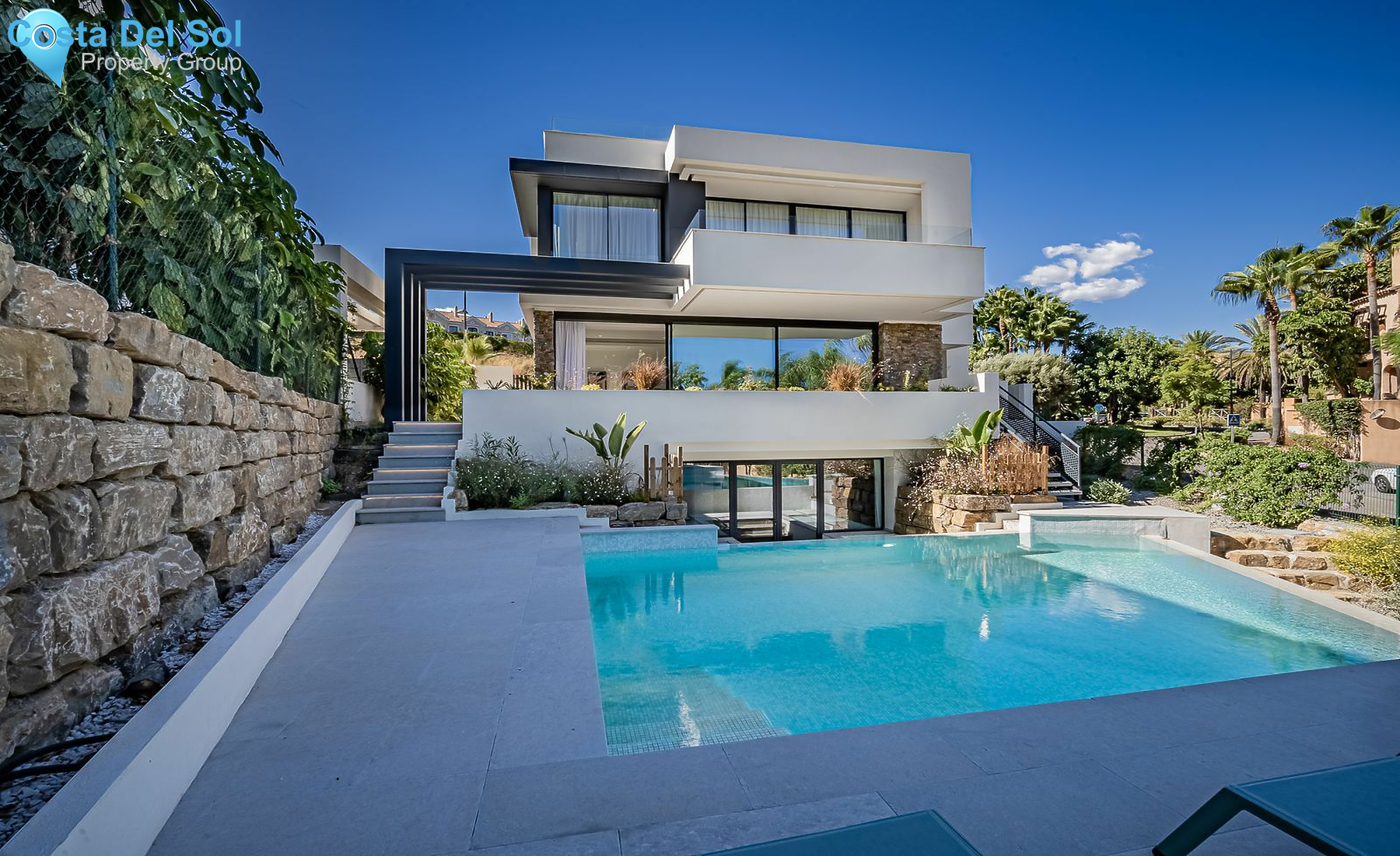 Detached Villa in Estepona