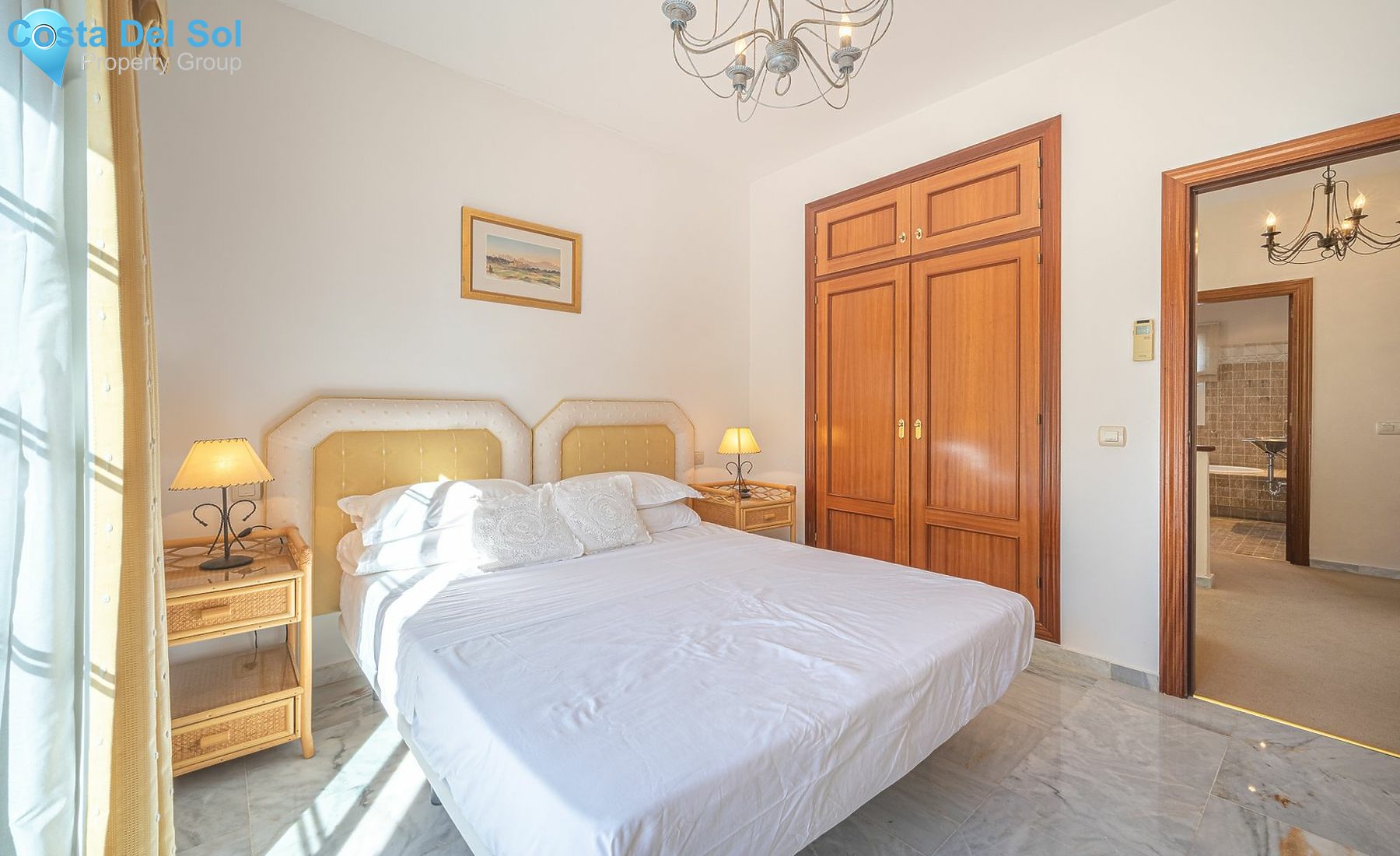 Detached Villa in Estepona-1545352