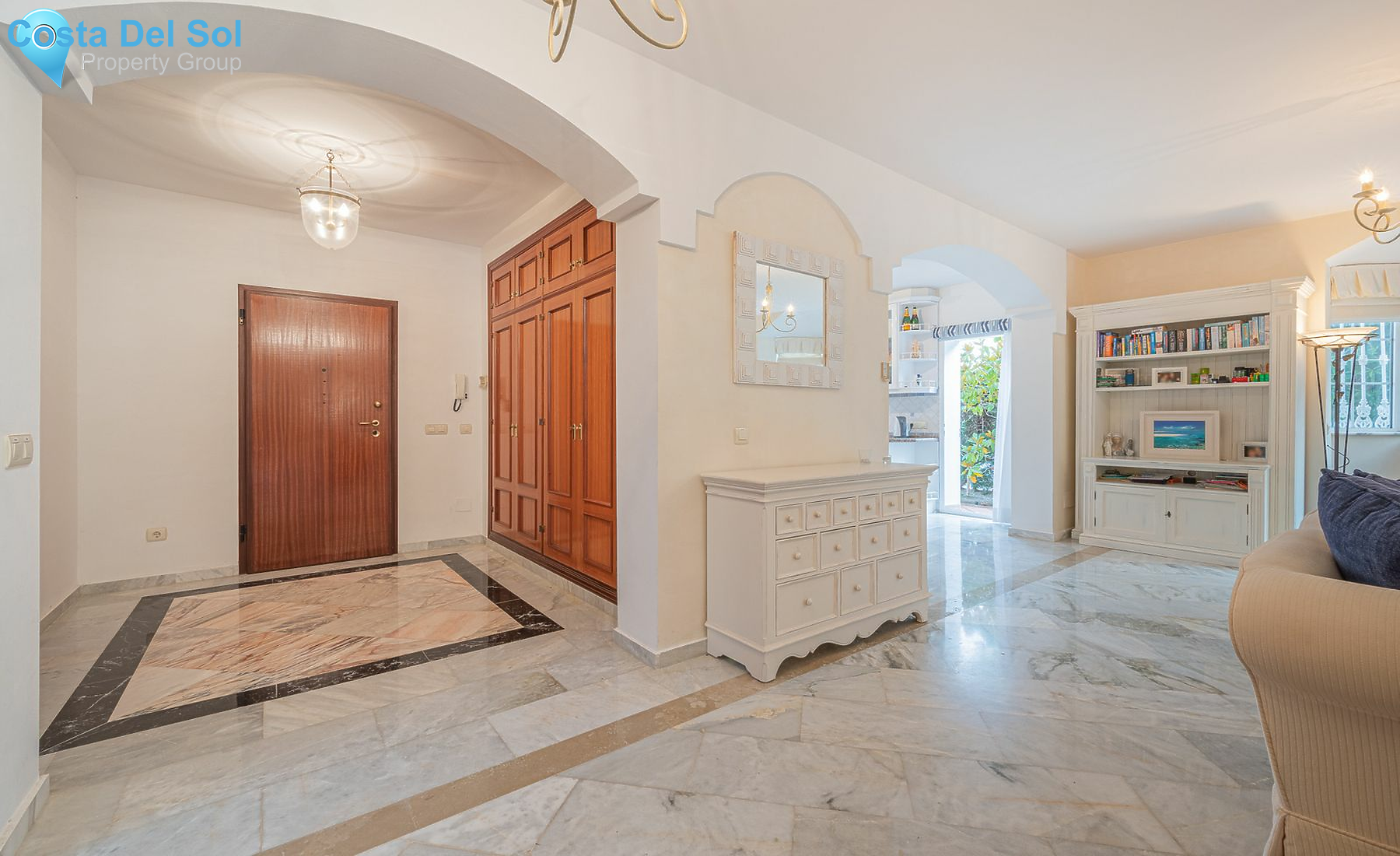Detached Villa in Estepona-1545357