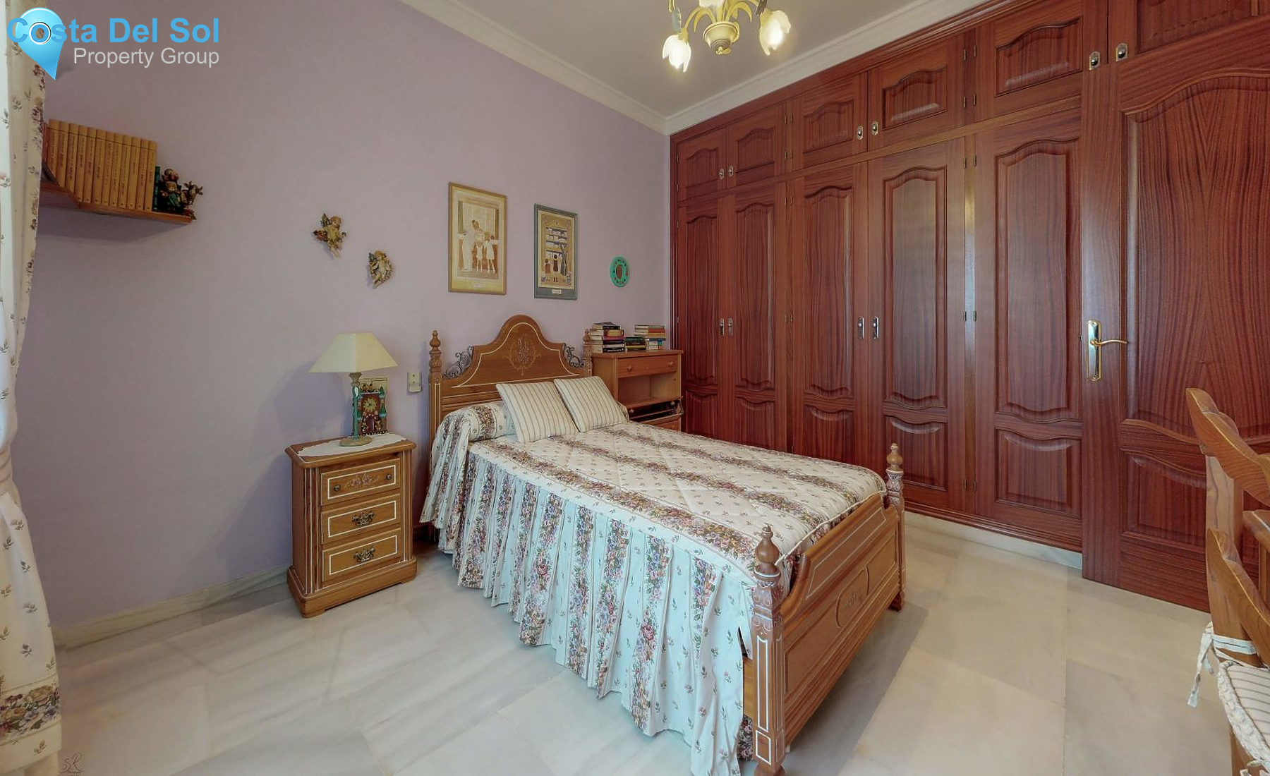 Detached Villa in Fuengirola-1399612