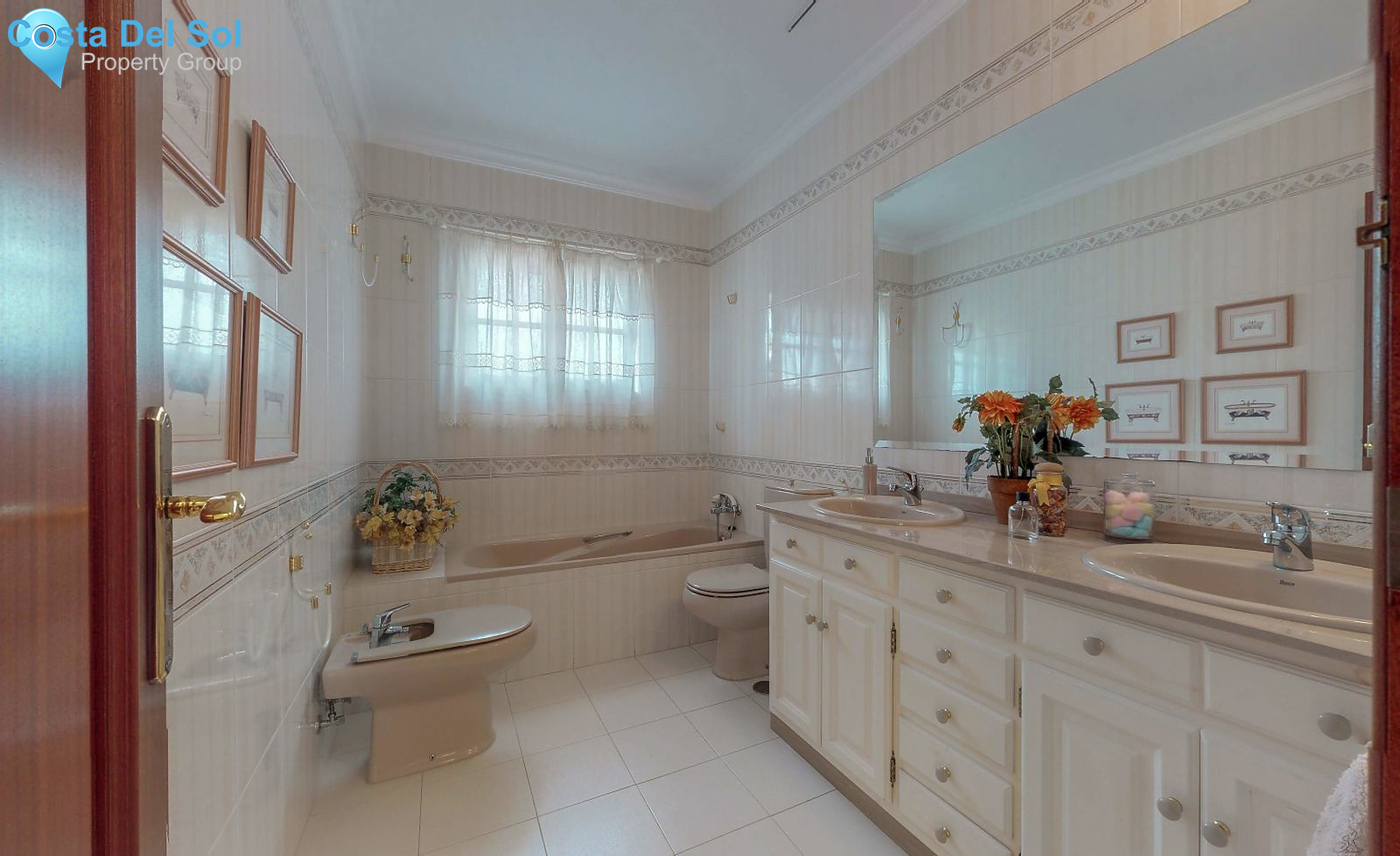 Detached Villa in Fuengirola-1399613