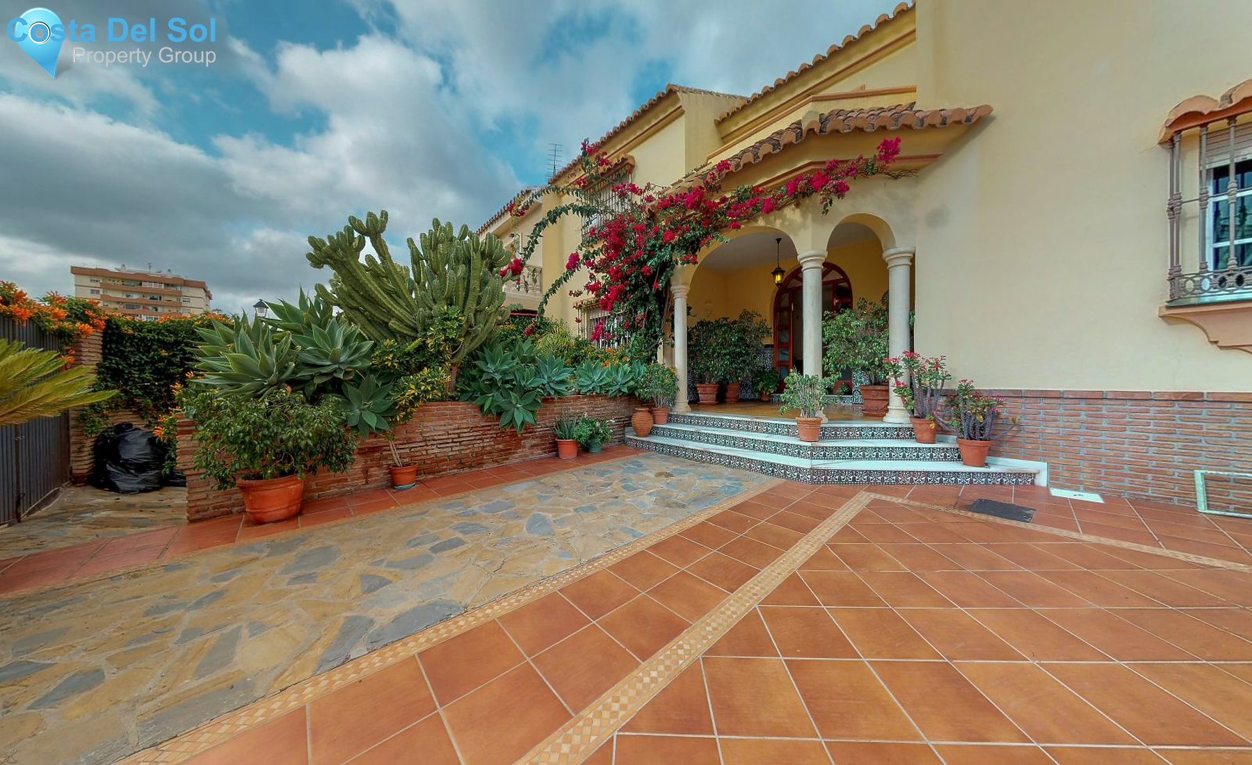 Detached Villa in Fuengirola-1399615