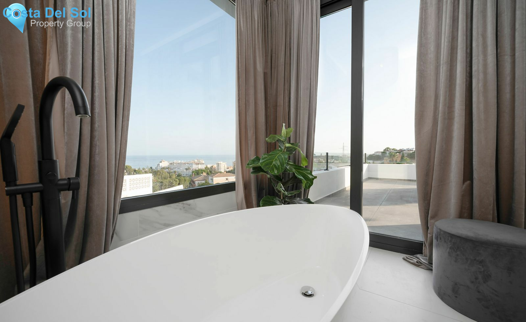 Detached Villa in Fuengirola-1443023