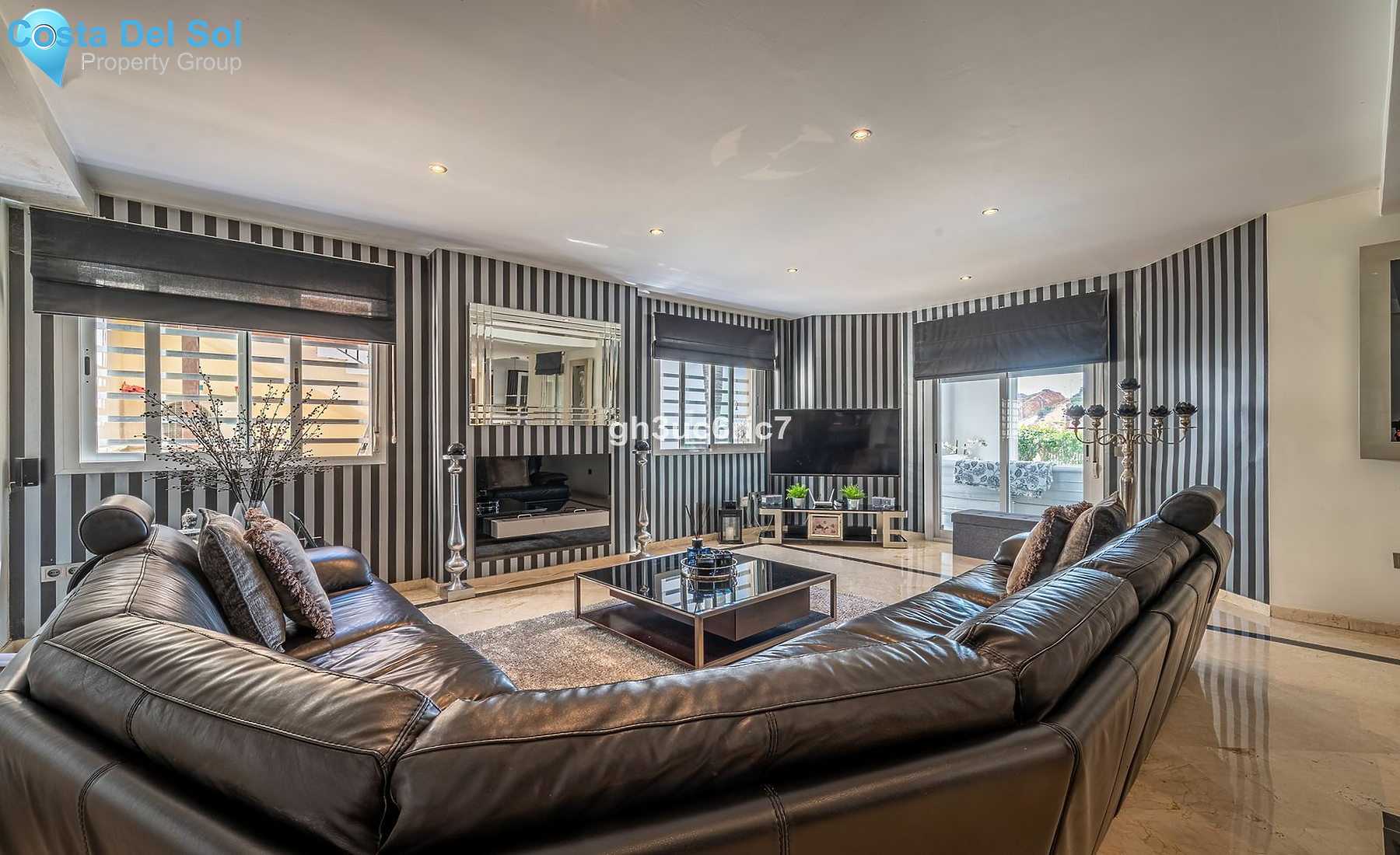Detached Villa in Fuengirola-1548189