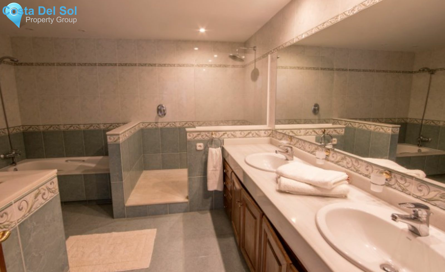 Detached Villa in Guadalmina Alta-1215459