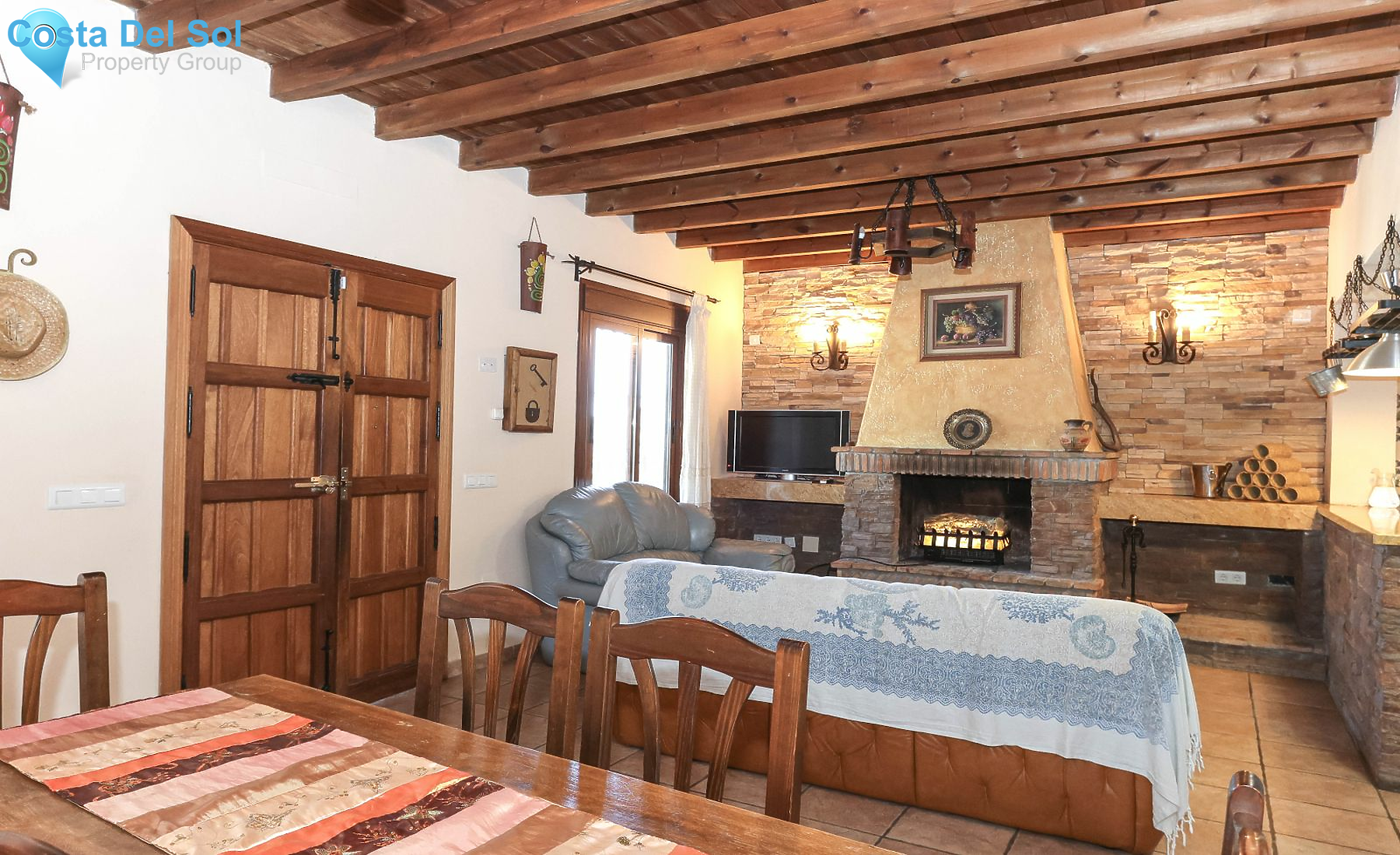 Detached Villa in Guaro-1217999