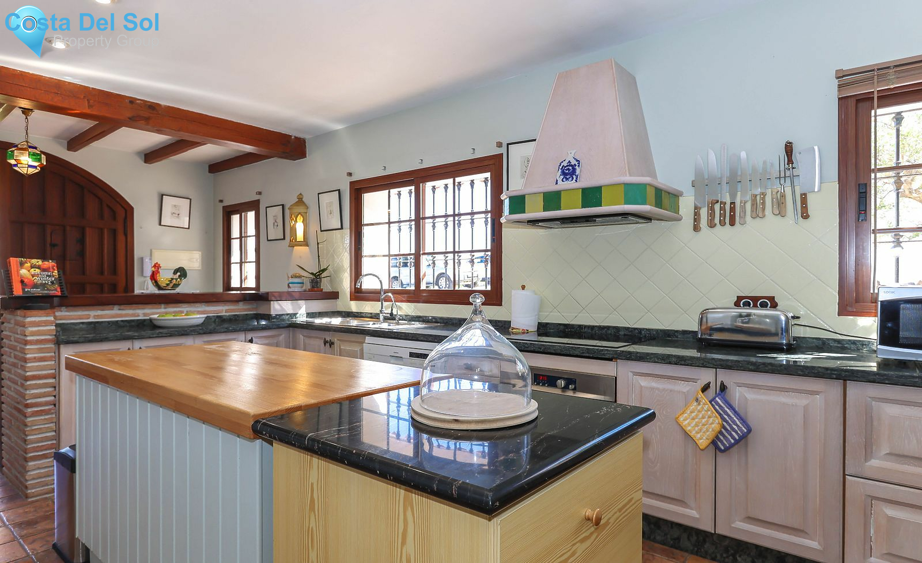 Detached Villa in Guaro-1518951