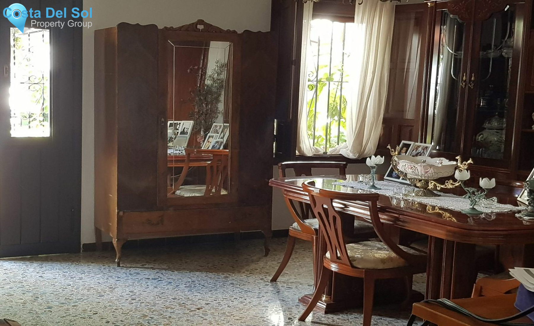 Detached Villa in Guaro-1553732