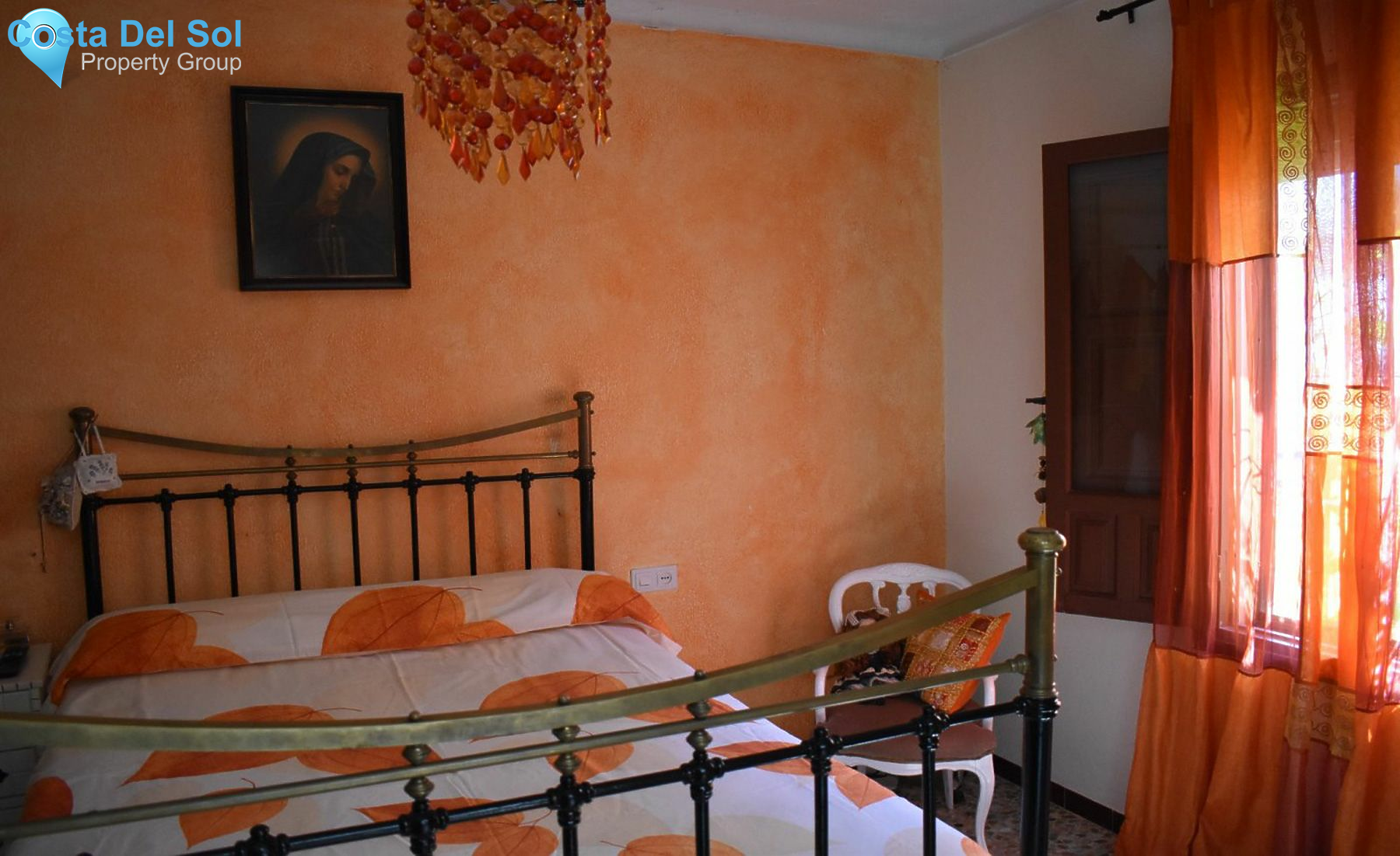 Detached Villa in Guaro-1553721