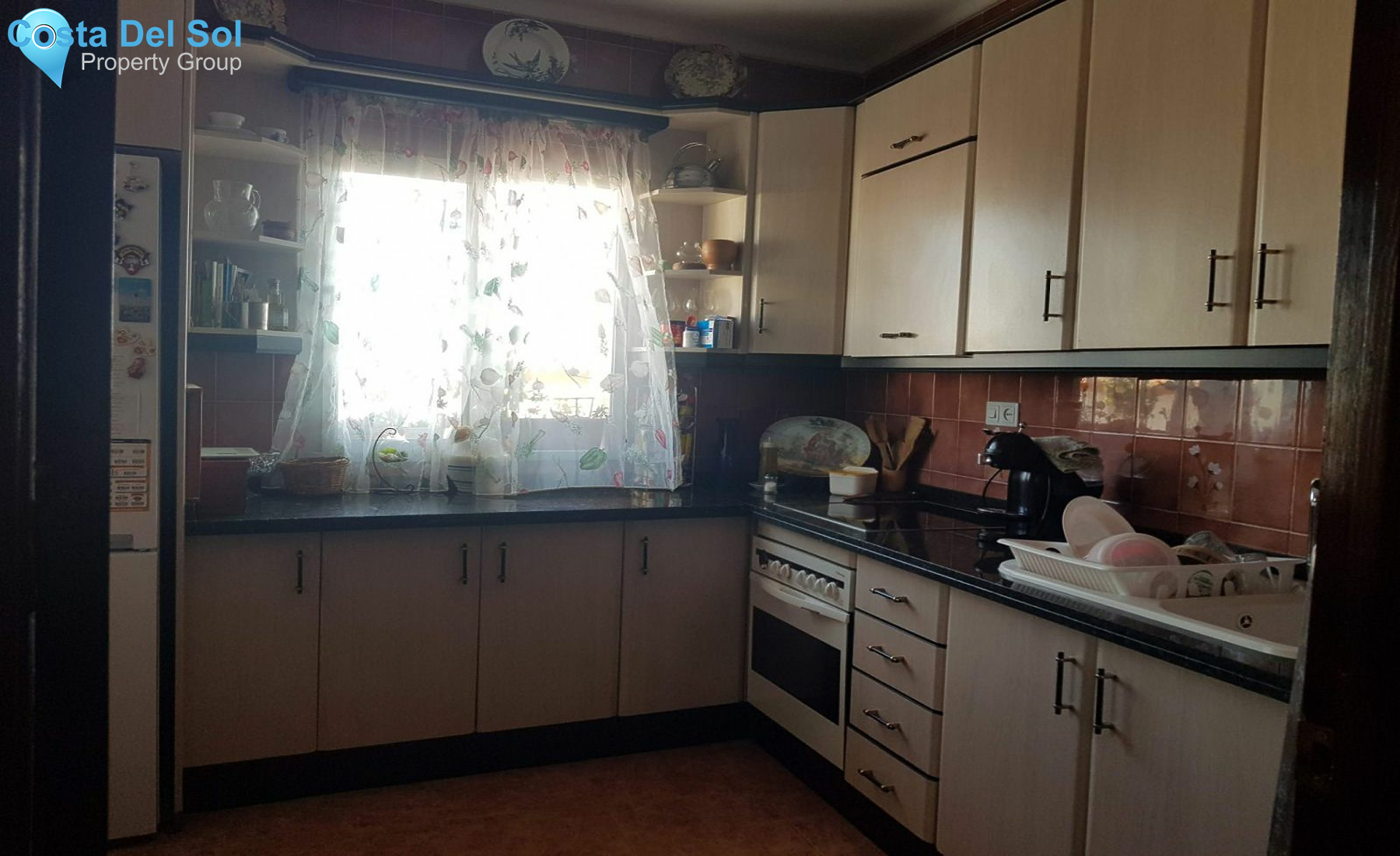 Detached Villa in Guaro-1553724