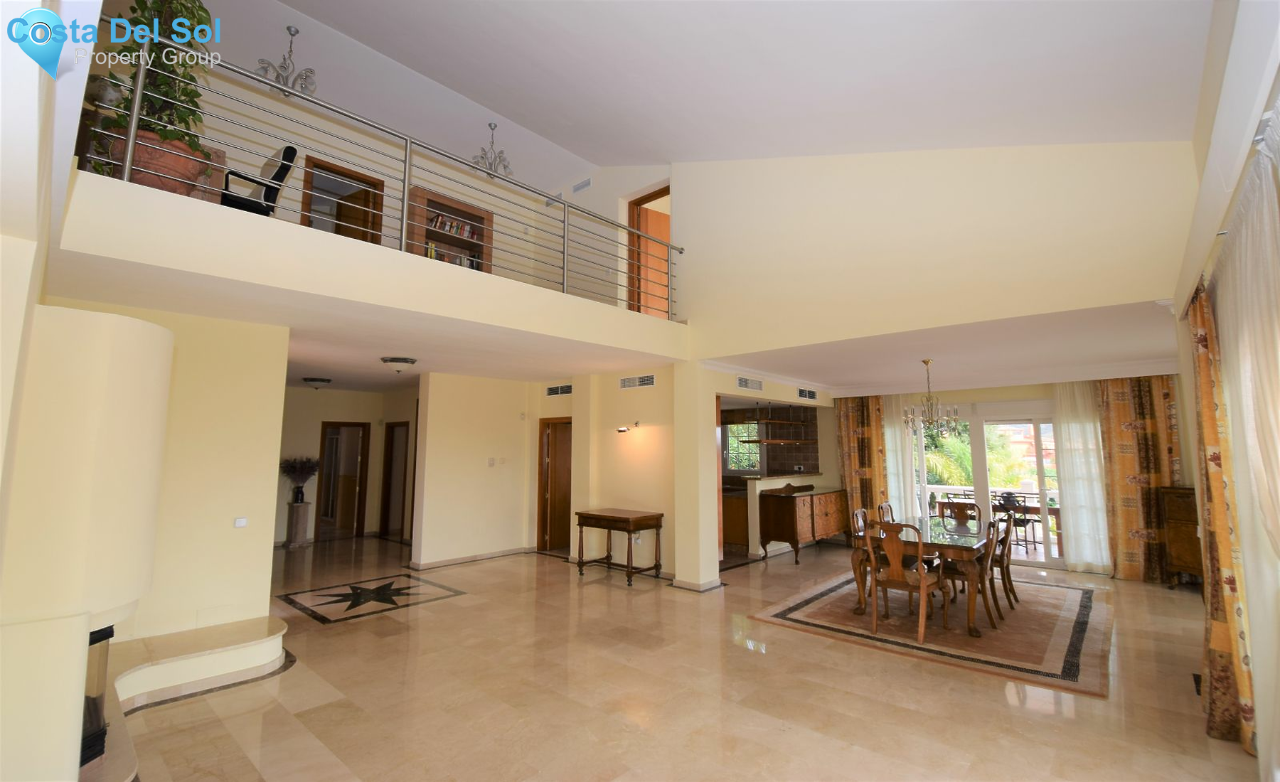 Detached Villa in Hacienda Las Chapas-1166116