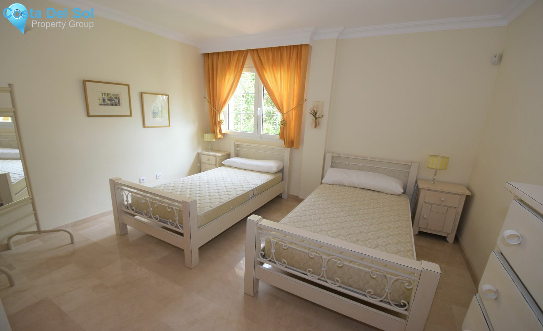 Detached Villa in Hacienda Las Chapas-1166134