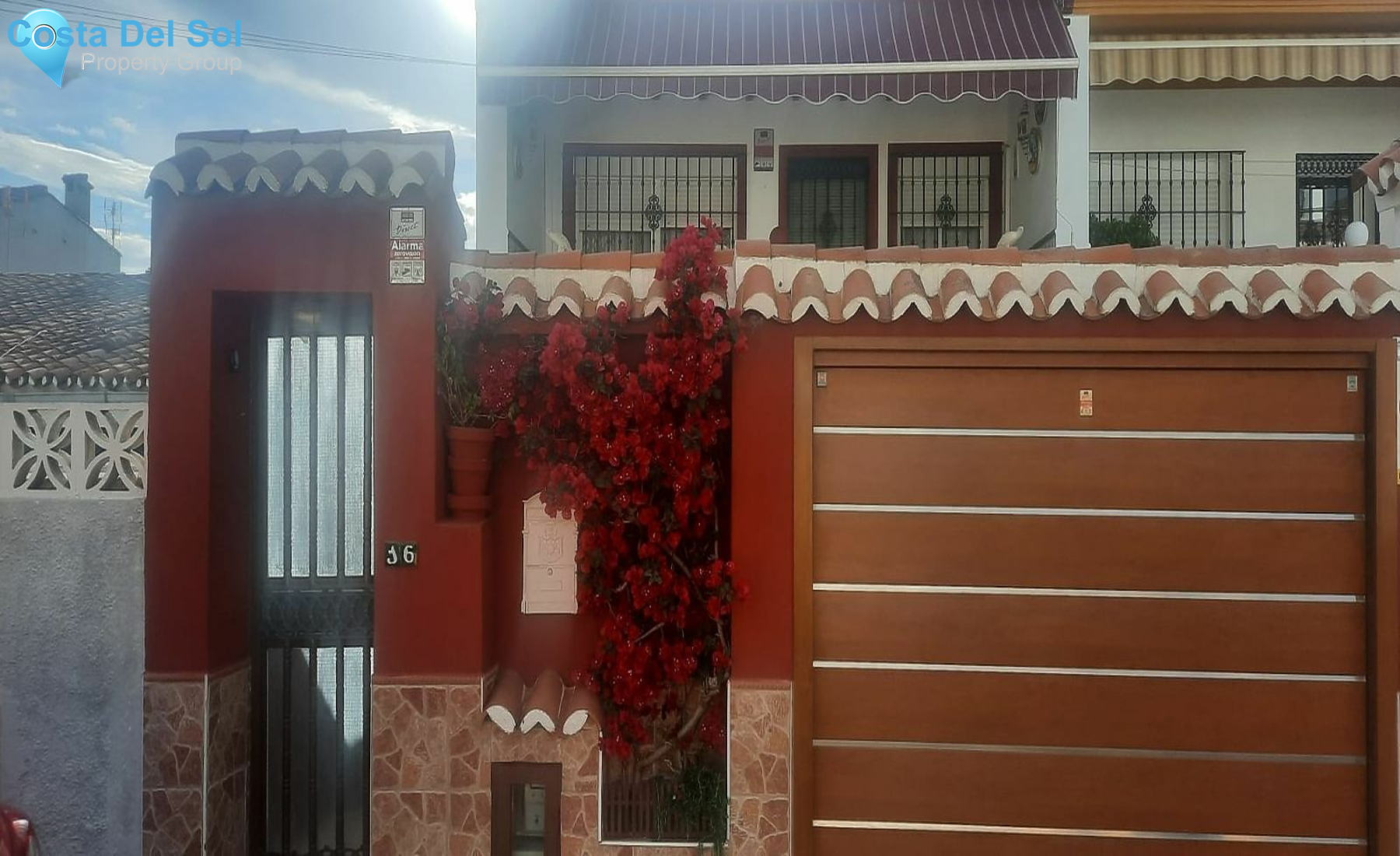 Detached Villa in La Campana-1532051