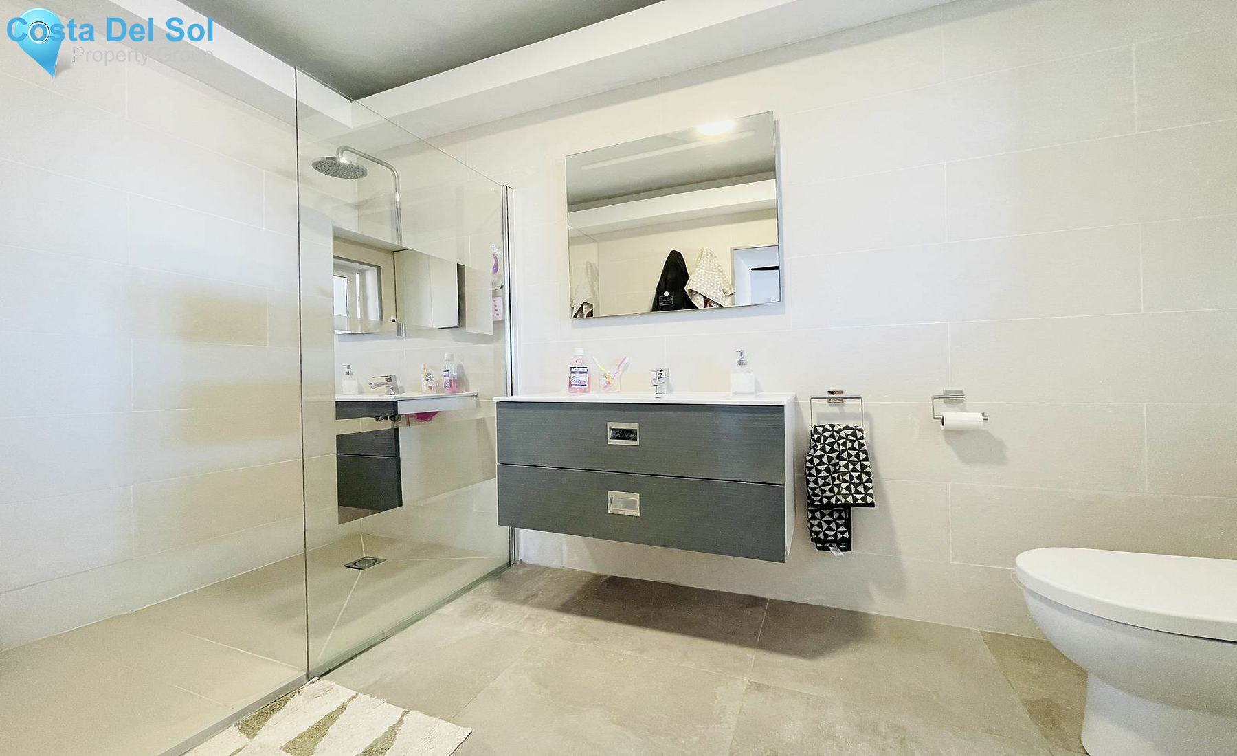 Detached Villa in La Duquesa-1492807