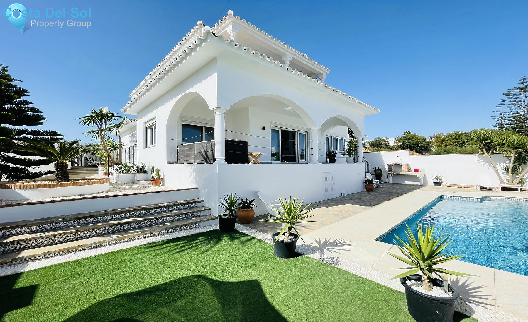 Detached Villa in La Duquesa-1492792